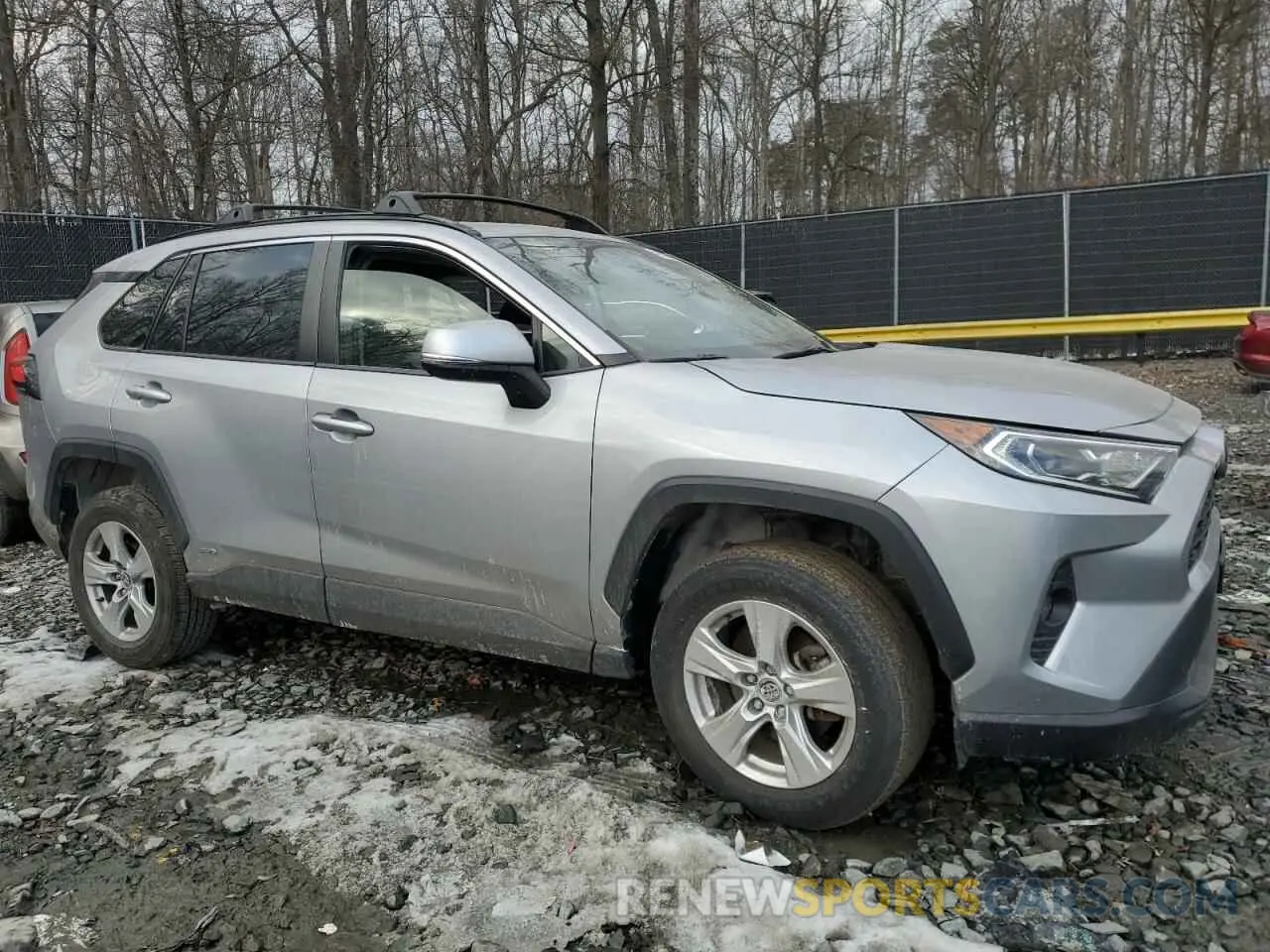 4 fotografías del automóvil dañado JTMRWRFV8LD067276 TOYOTA RAV4 2020