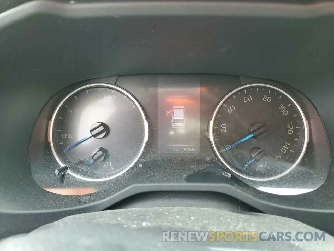 9 fotografías del automóvil dañado JTMRWRFV8LD070114 TOYOTA RAV4 2020