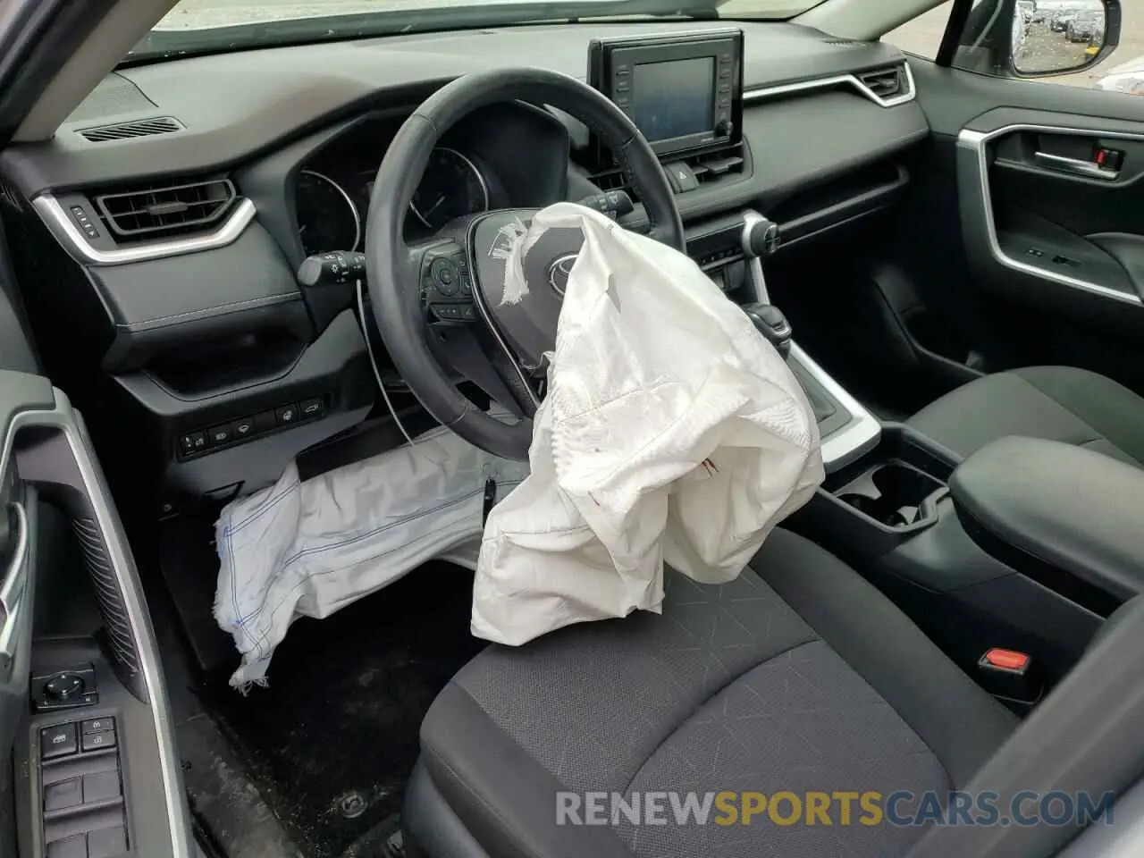 8 fotografías del automóvil dañado JTMRWRFV8LD530873 TOYOTA RAV4 2020