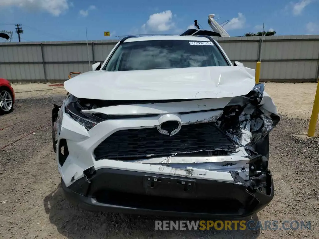 5 fotografías del automóvil dañado JTMW1RFV5LD054132 TOYOTA RAV4 2020