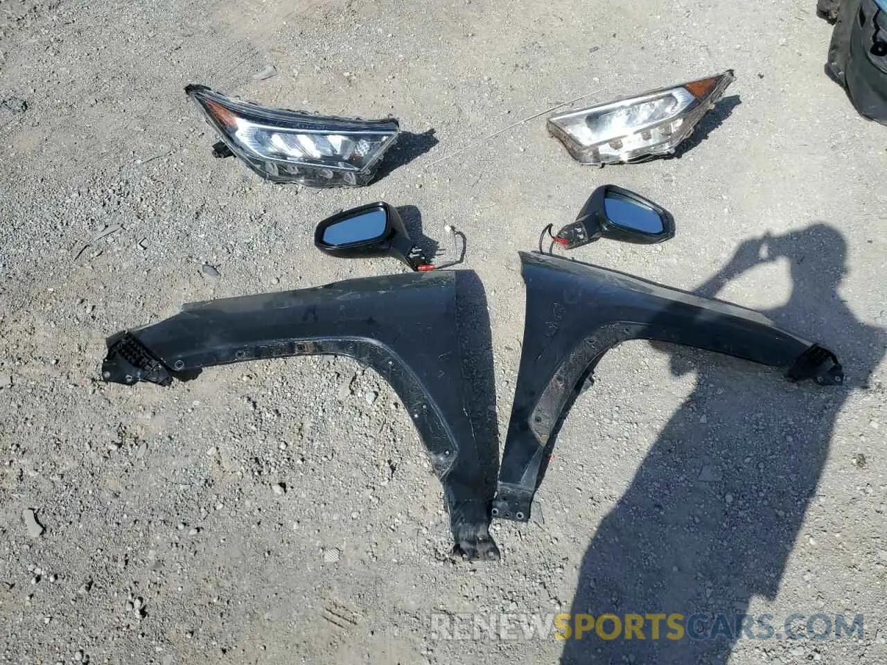 13 fotografías del automóvil dañado JTMW1RFV7LD053158 TOYOTA RAV4 2020