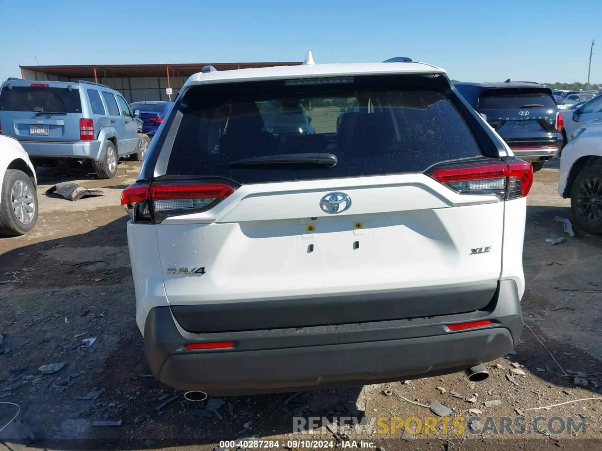 16 fotografías del automóvil dañado JTMW1RFV9LD059818 TOYOTA RAV4 2020