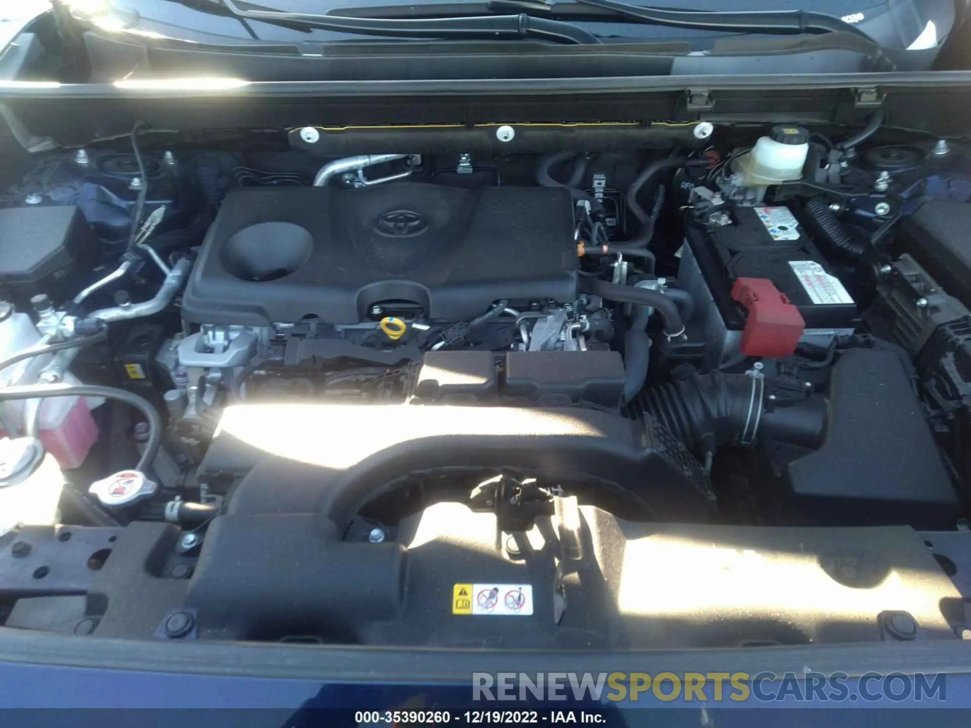 10 fotografías del automóvil dañado JTMW1RFV9LJ021796 TOYOTA RAV4 2020