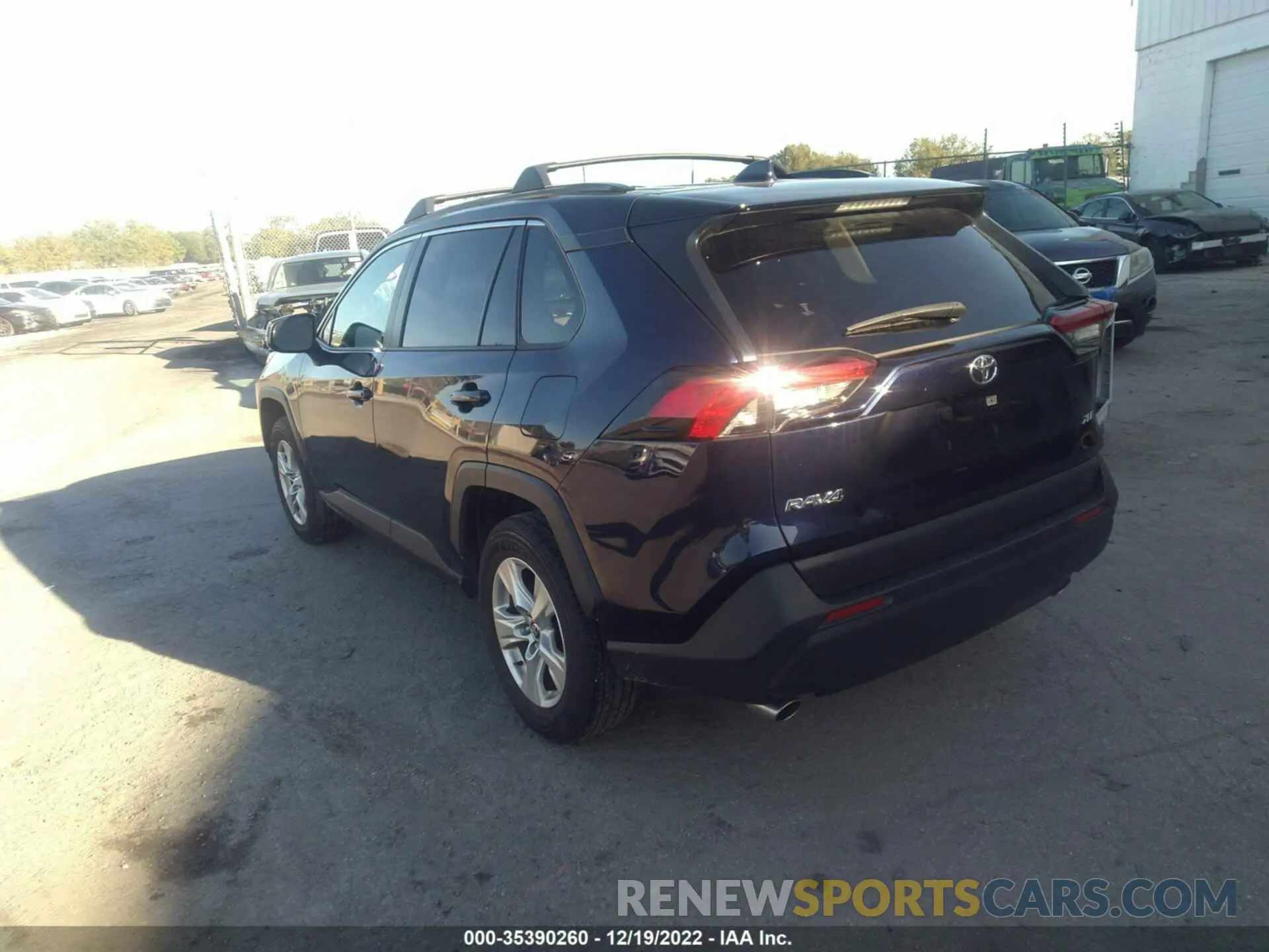 3 fotografías del automóvil dañado JTMW1RFV9LJ021796 TOYOTA RAV4 2020