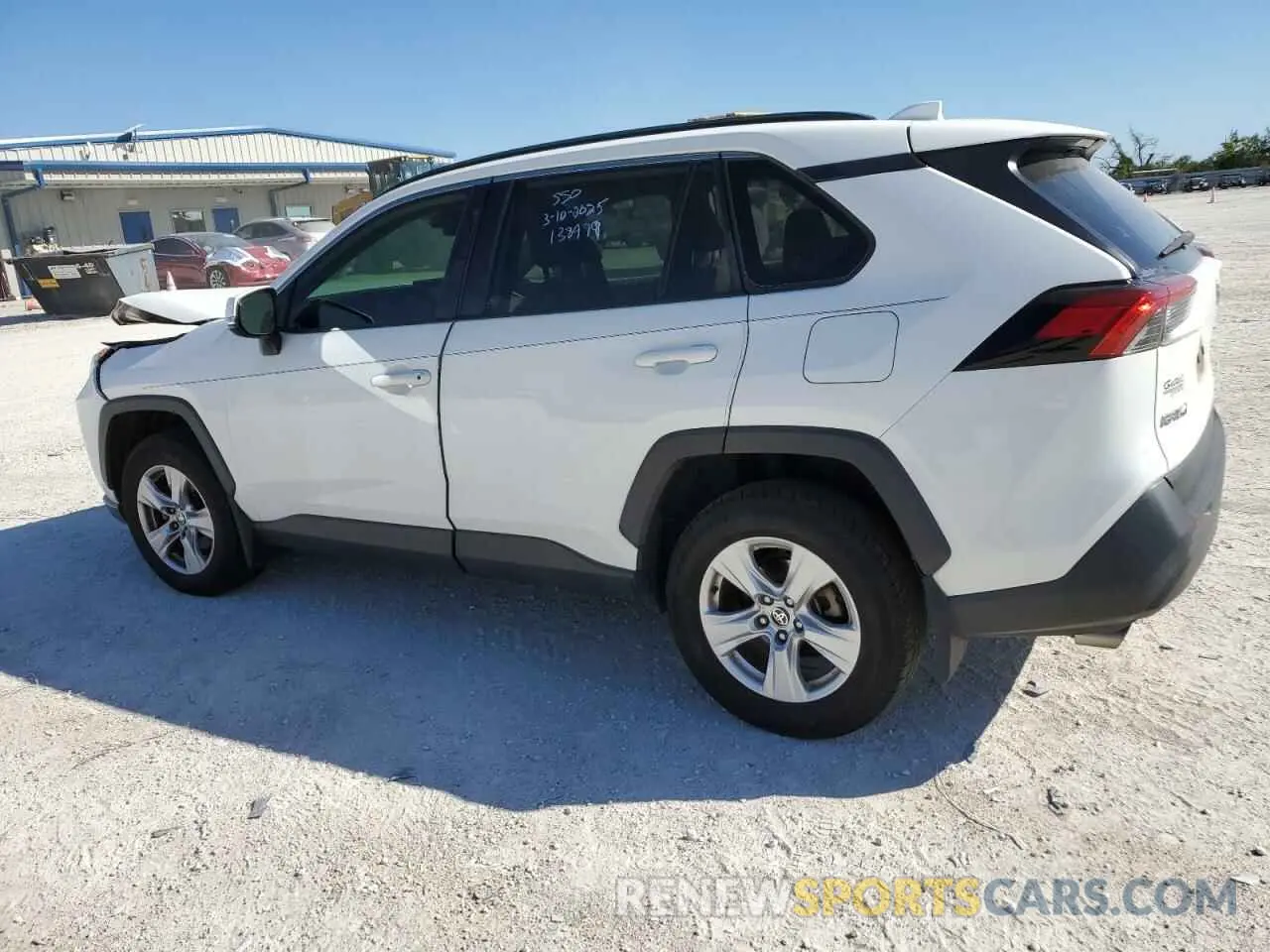 2 fotografías del automóvil dañado JTMW1RFVXLD042638 TOYOTA RAV4 2020