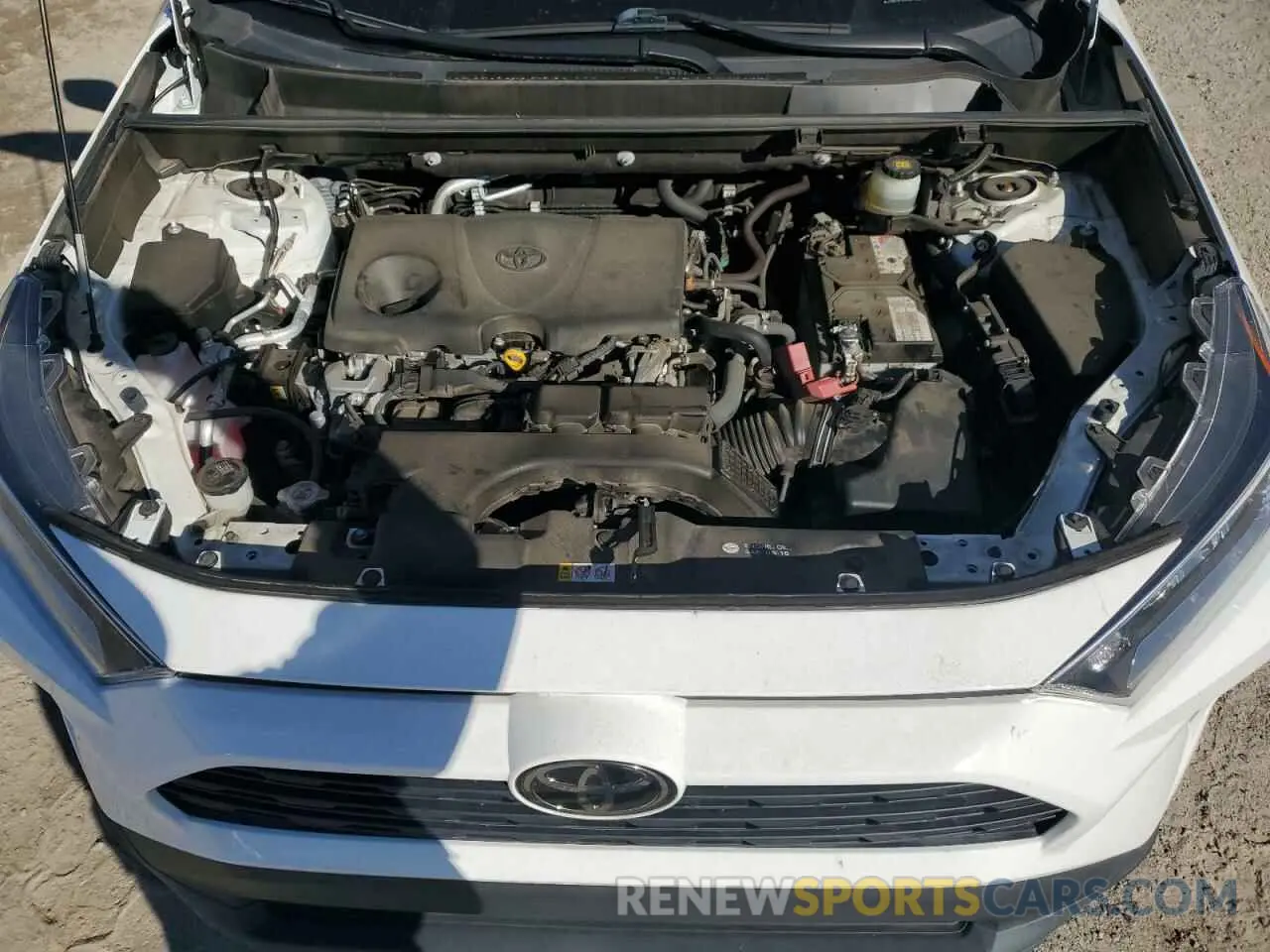 12 fotografías del automóvil dañado JTMW1RFVXLD056376 TOYOTA RAV4 2020