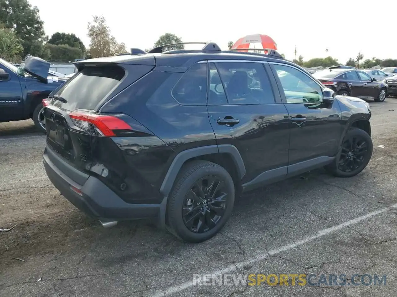 3 fotografías del automóvil dañado 2T3A1RFV0MC156938 TOYOTA RAV4 2021