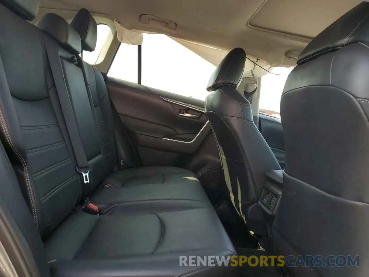 11 fotografías del automóvil dañado 2T3A1RFV2MC188533 TOYOTA RAV4 2021