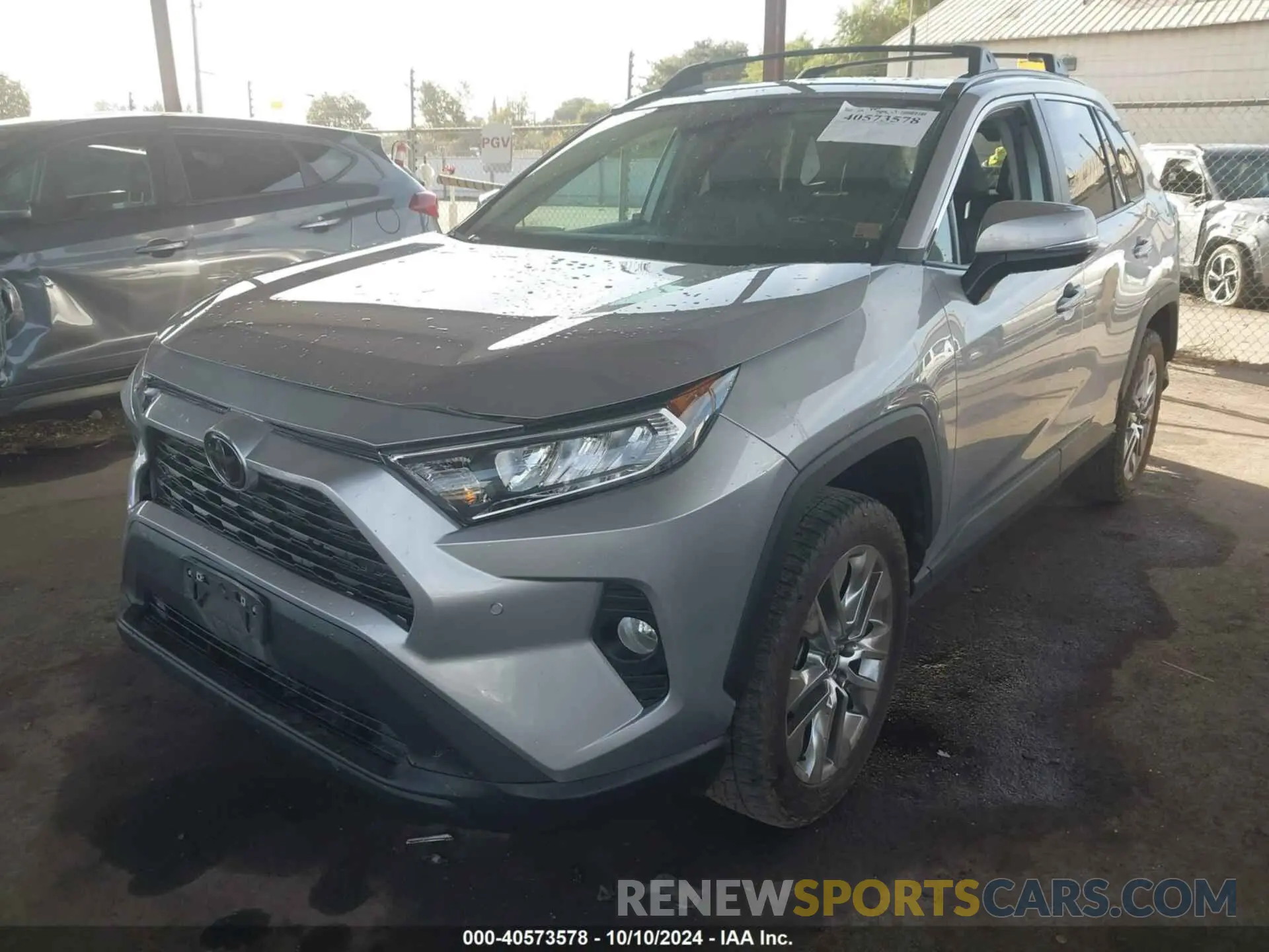 2 fotografías del automóvil dañado 2T3A1RFV4MC184645 TOYOTA RAV4 2021