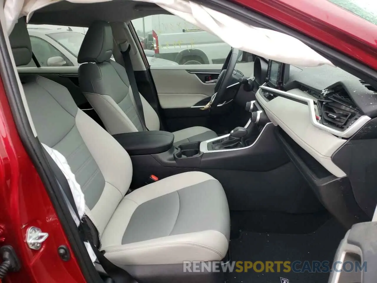 5 fotografías del automóvil dañado 2T3A1RFV4MW151904 TOYOTA RAV4 2021