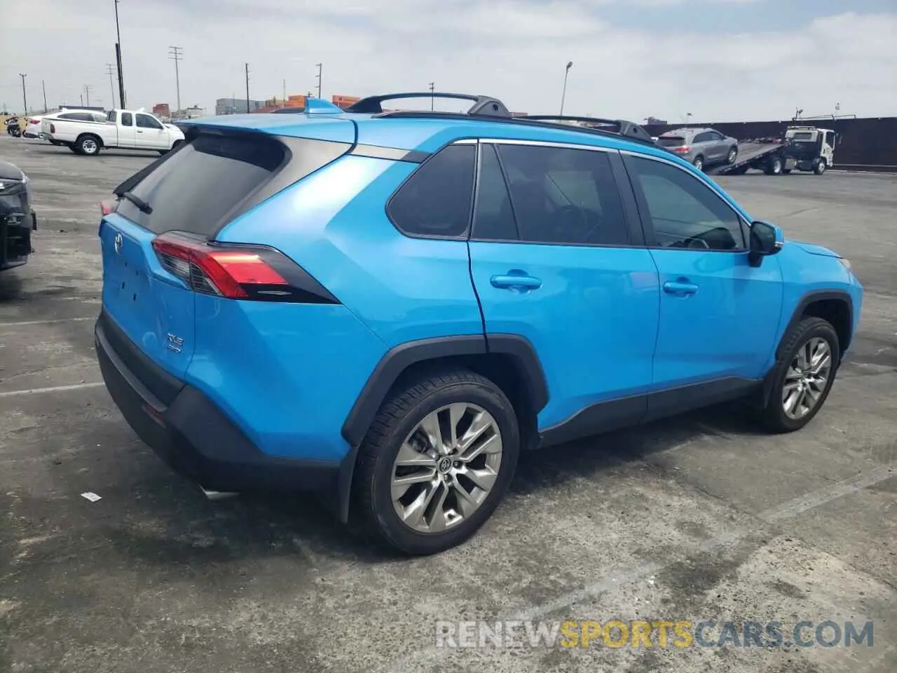 3 fotografías del automóvil dañado 2T3A1RFV9MW188379 TOYOTA RAV4 2021