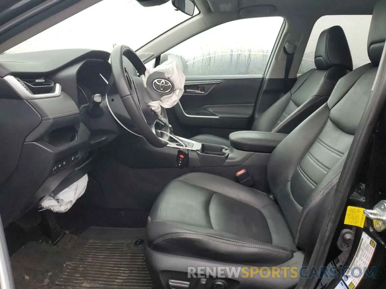 7 fotografías del automóvil dañado 2T3A1RFVXMC228602 TOYOTA RAV4 2021