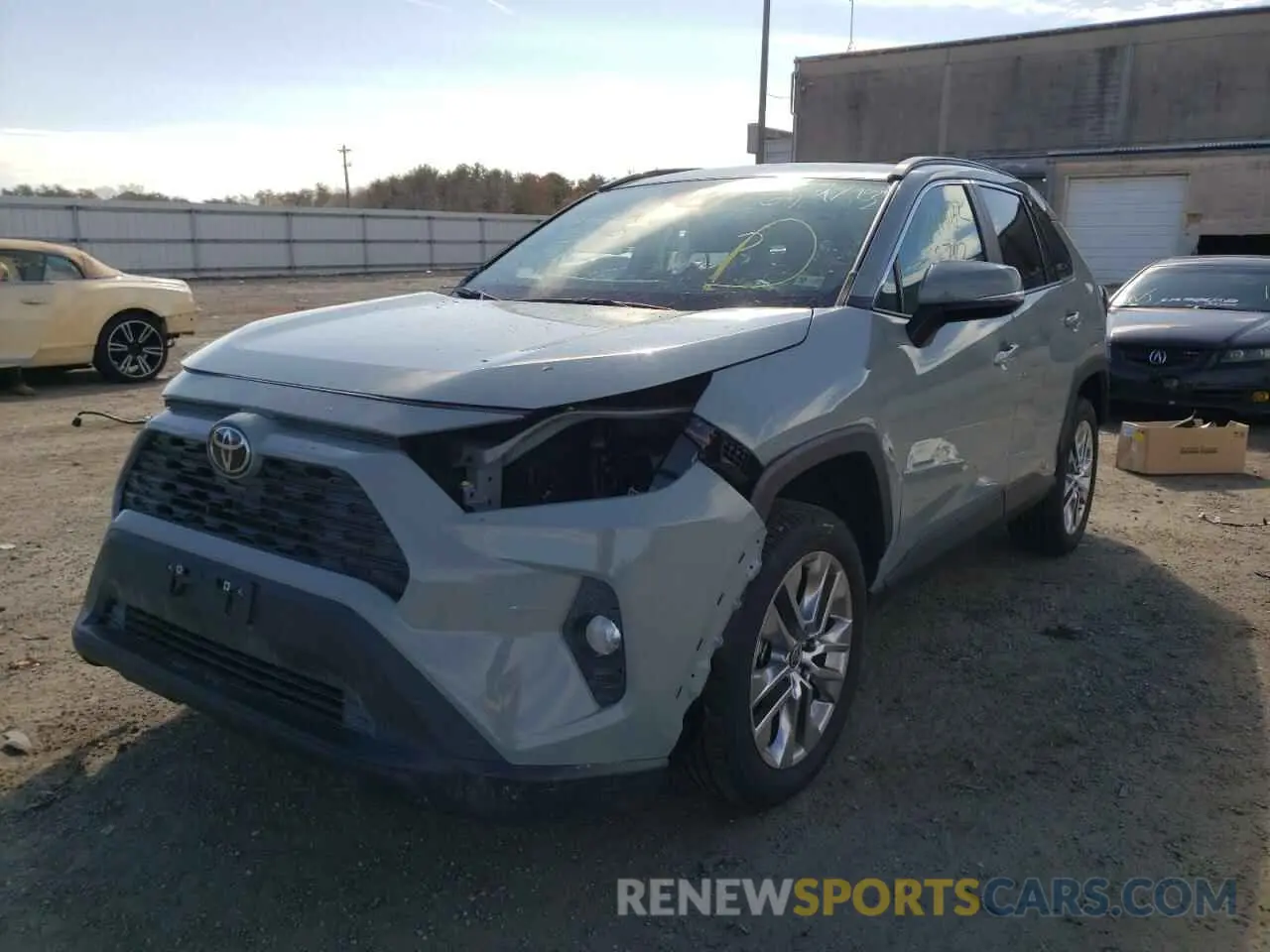 2 fotografías del automóvil dañado 2T3A1RFVXMW232017 TOYOTA RAV4 2021