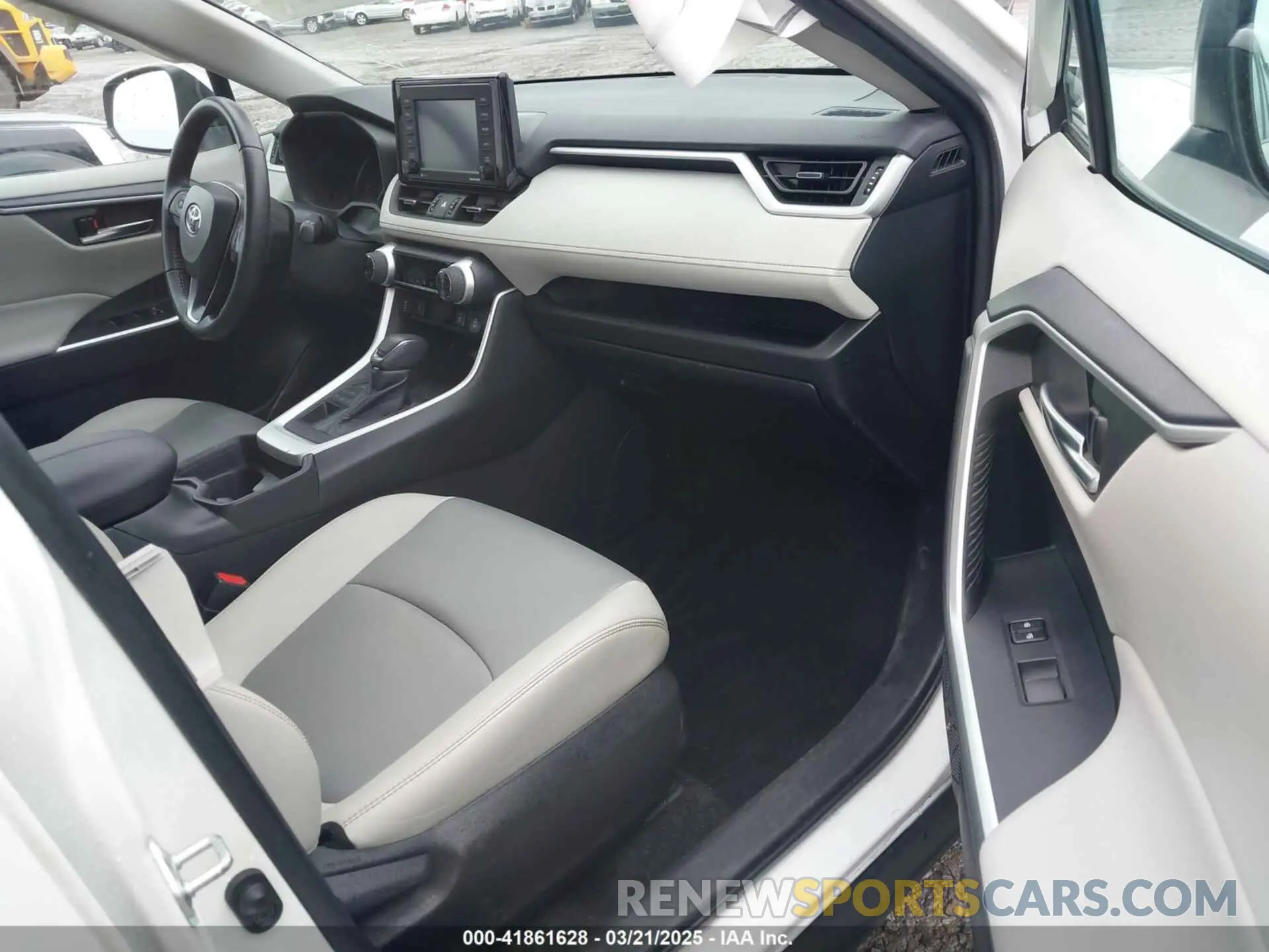 5 fotografías del automóvil dañado 2T3A1RFVXMW246421 TOYOTA RAV4 2021