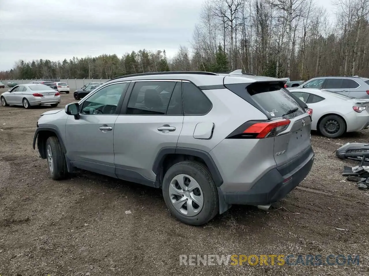 2 fotografías del automóvil dañado 2T3B1RFV2MC207084 TOYOTA RAV4 2021