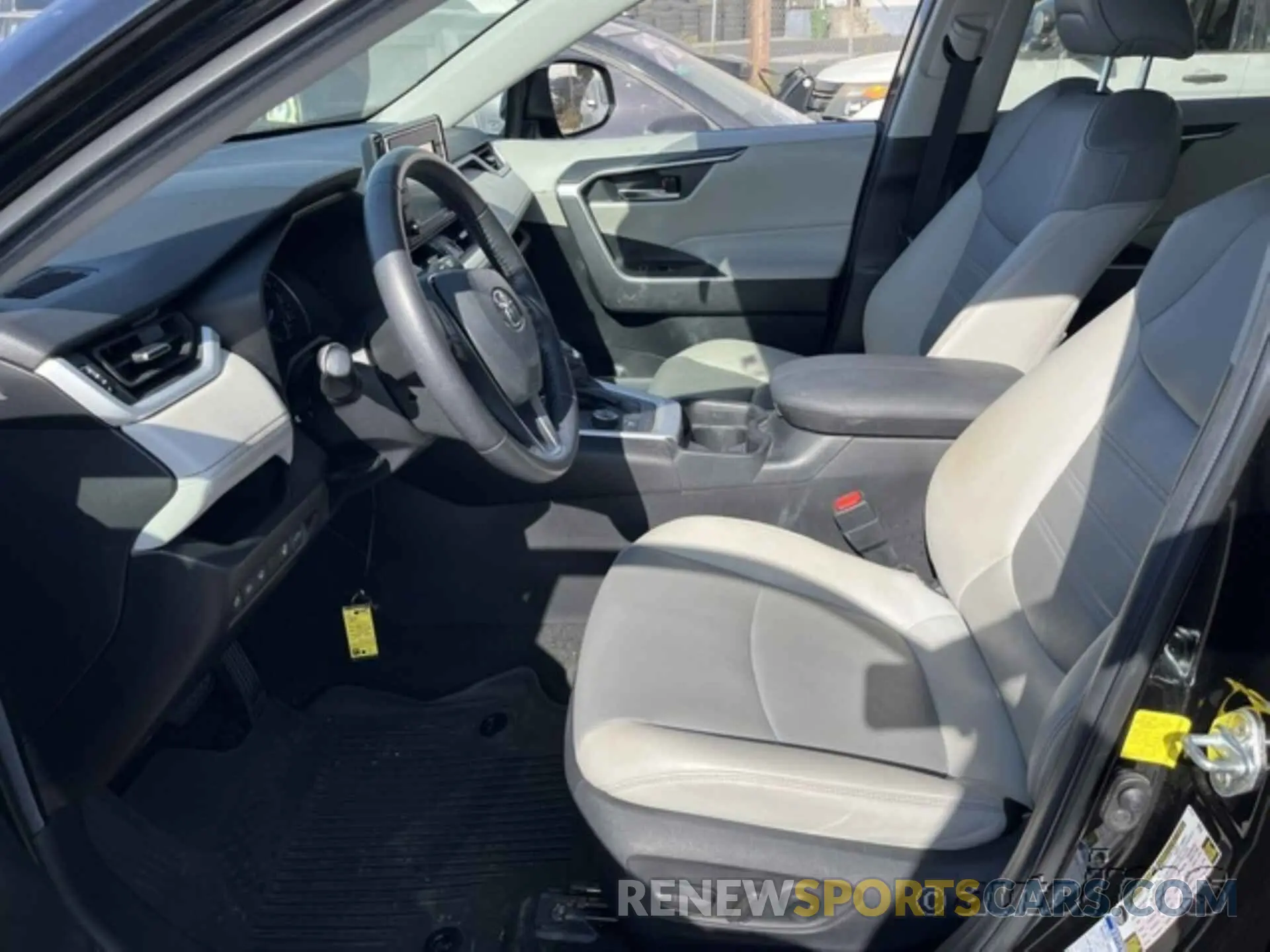 10 fotografías del automóvil dañado 2T3B6RFVXMW019977 TOYOTA RAV4 2021