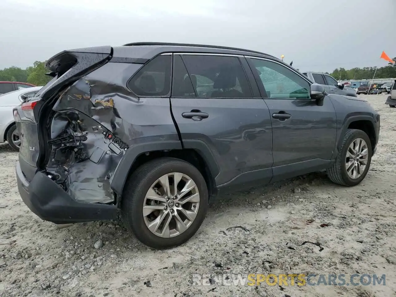 3 fotografías del automóvil dañado 2T3C1RFV0MC148136 TOYOTA RAV4 2021
