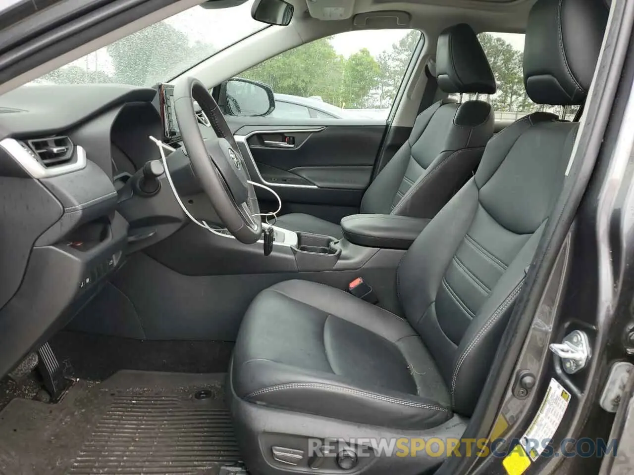 7 fotografías del automóvil dañado 2T3C1RFV0MC148136 TOYOTA RAV4 2021