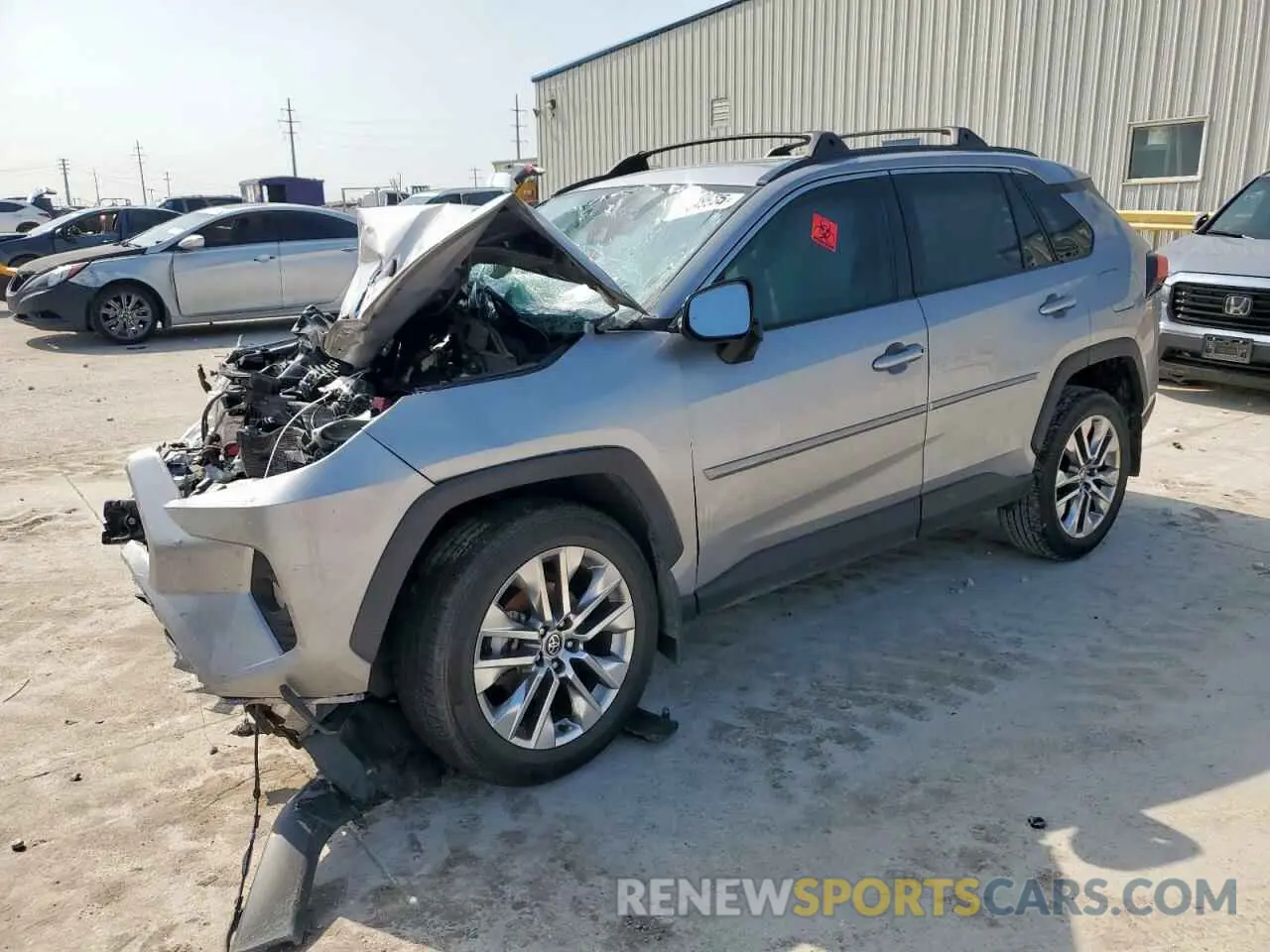 1 fotografías del automóvil dañado 2T3C1RFV0MC171822 TOYOTA RAV4 2021
