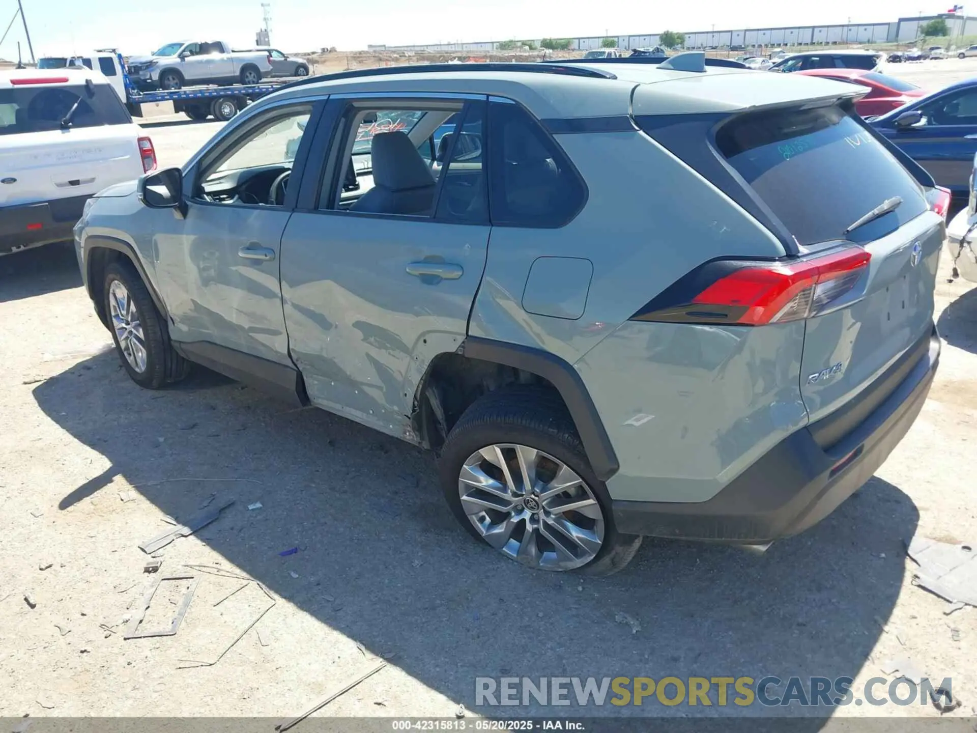 3 fotografías del automóvil dañado 2T3C1RFV0MW140682 TOYOTA RAV4 2021