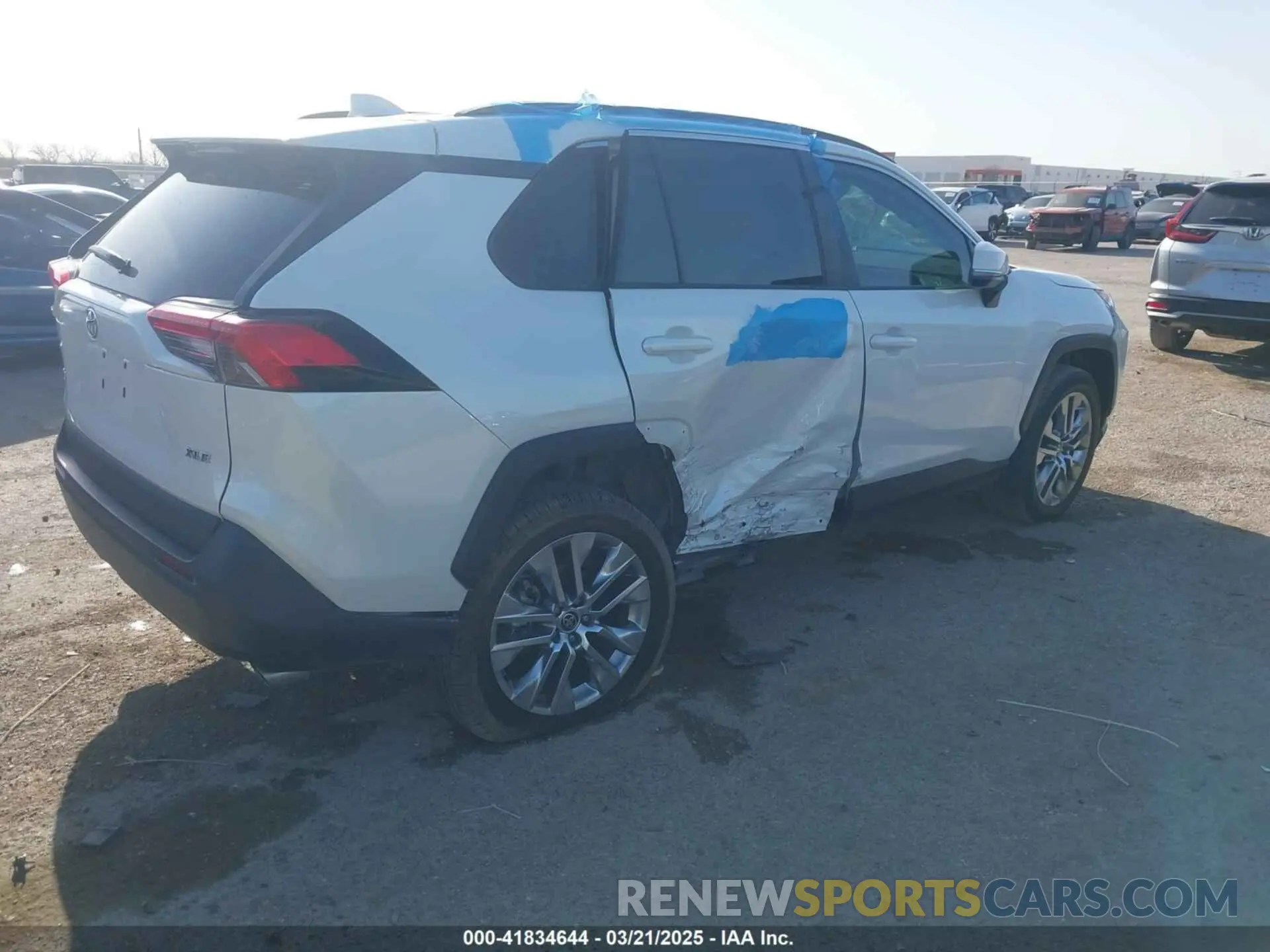 4 fotografías del automóvil dañado 2T3C1RFV0MW152654 TOYOTA RAV4 2021