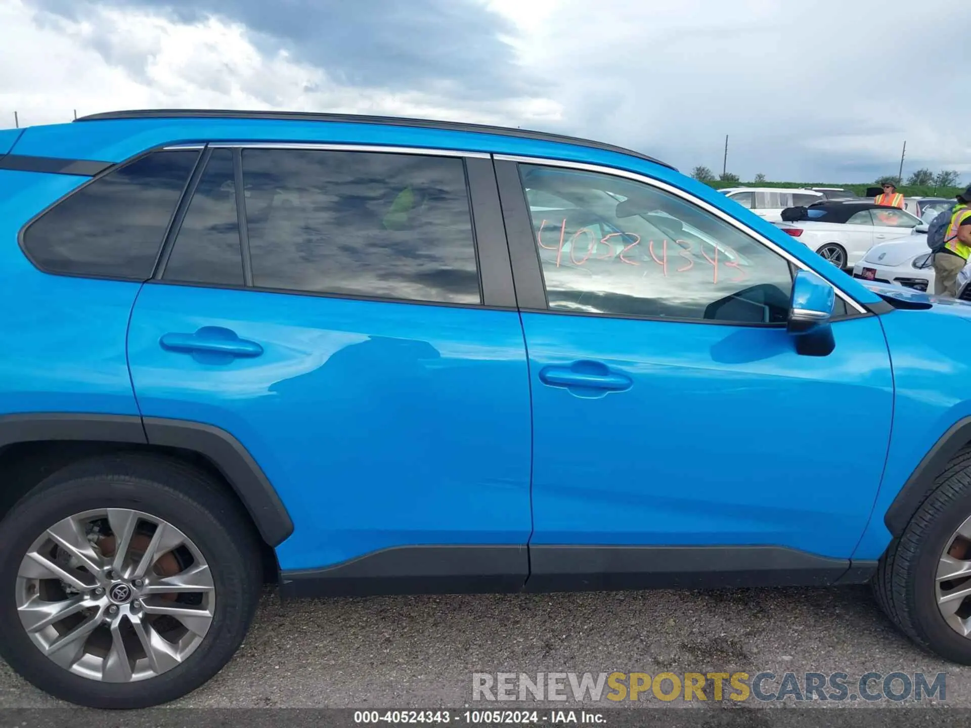 13 fotografías del automóvil dañado 2T3C1RFV1MW154137 TOYOTA RAV4 2021