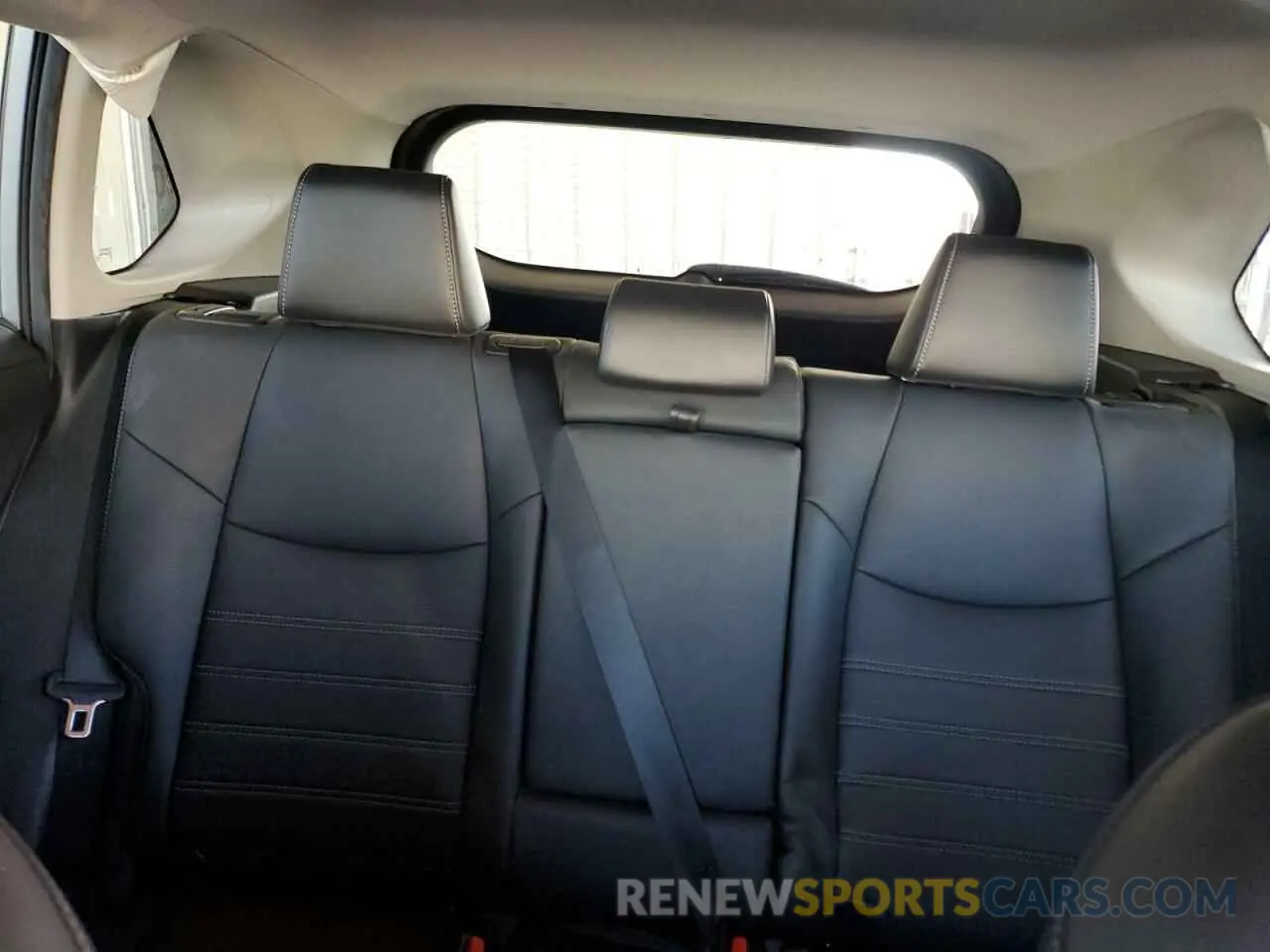 10 fotografías del automóvil dañado 2T3C1RFV2MC115915 TOYOTA RAV4 2021