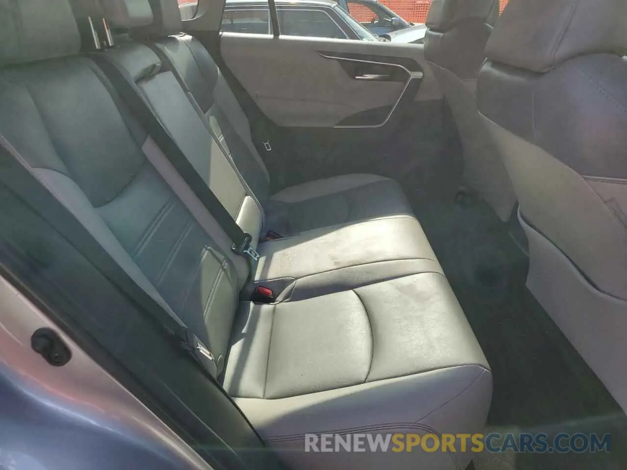 11 fotografías del automóvil dañado 2T3C1RFV2MW108283 TOYOTA RAV4 2021