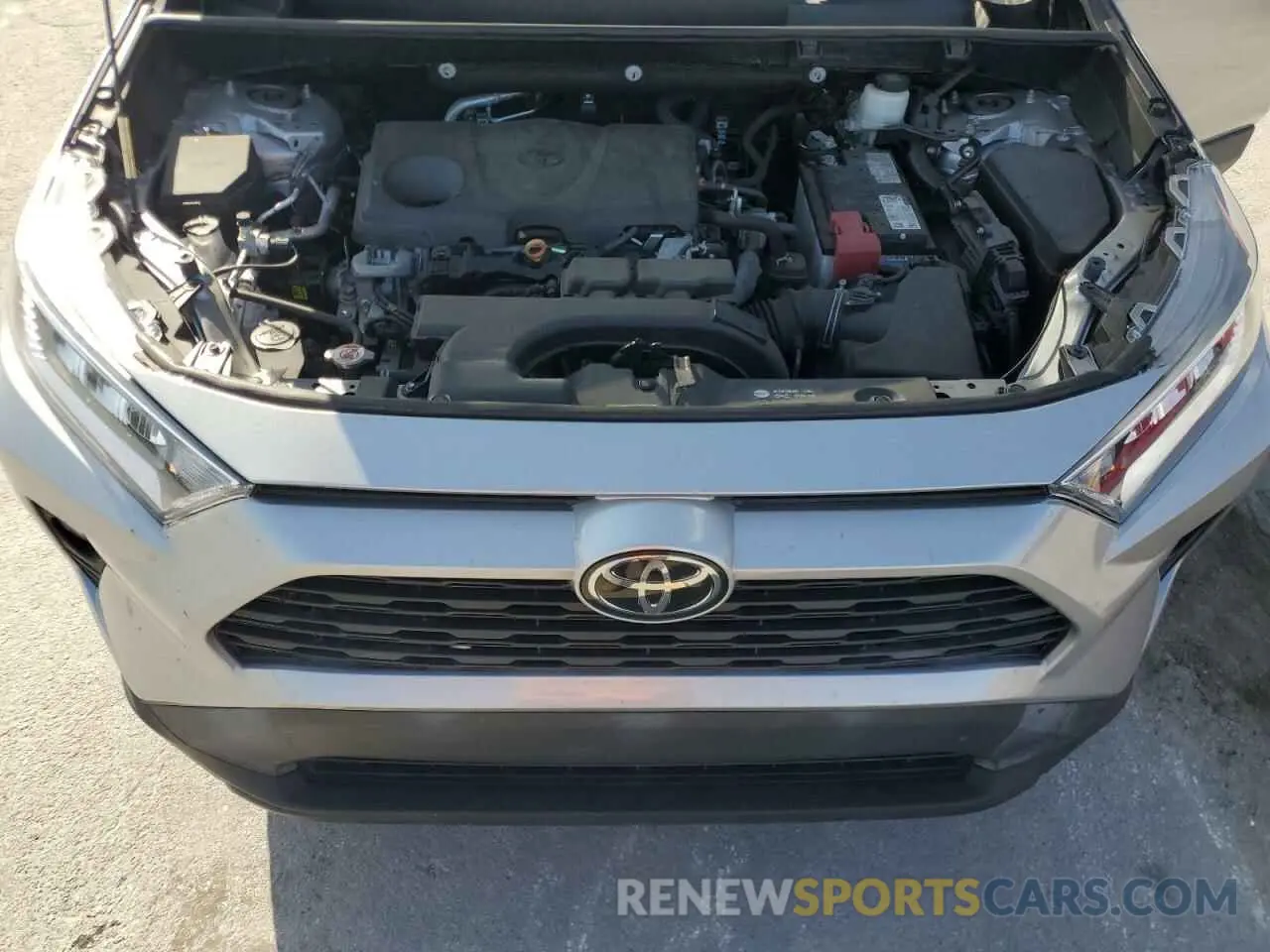 12 fotografías del automóvil dañado 2T3C1RFV2MW170802 TOYOTA RAV4 2021