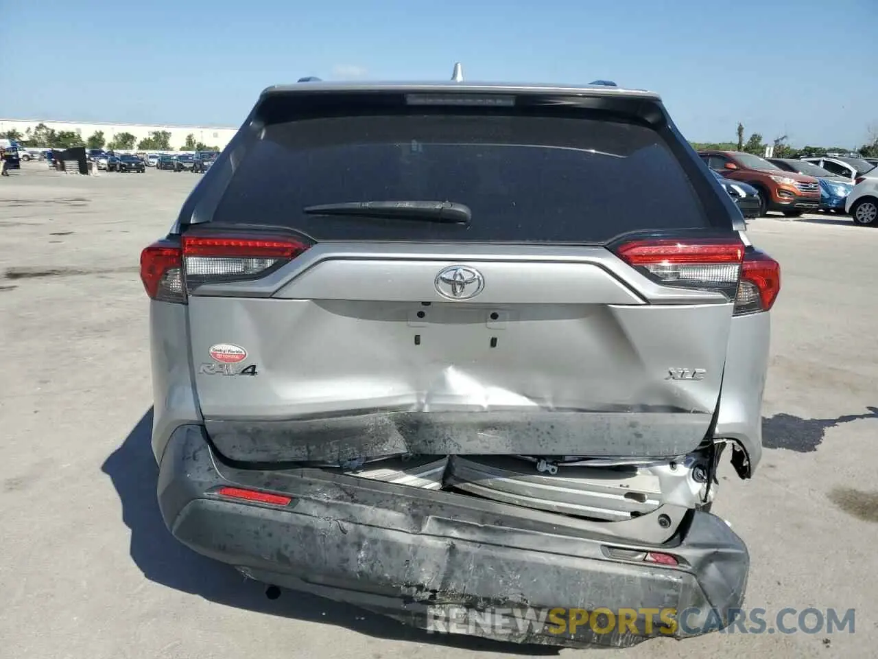 6 fotografías del automóvil dañado 2T3C1RFV2MW170802 TOYOTA RAV4 2021