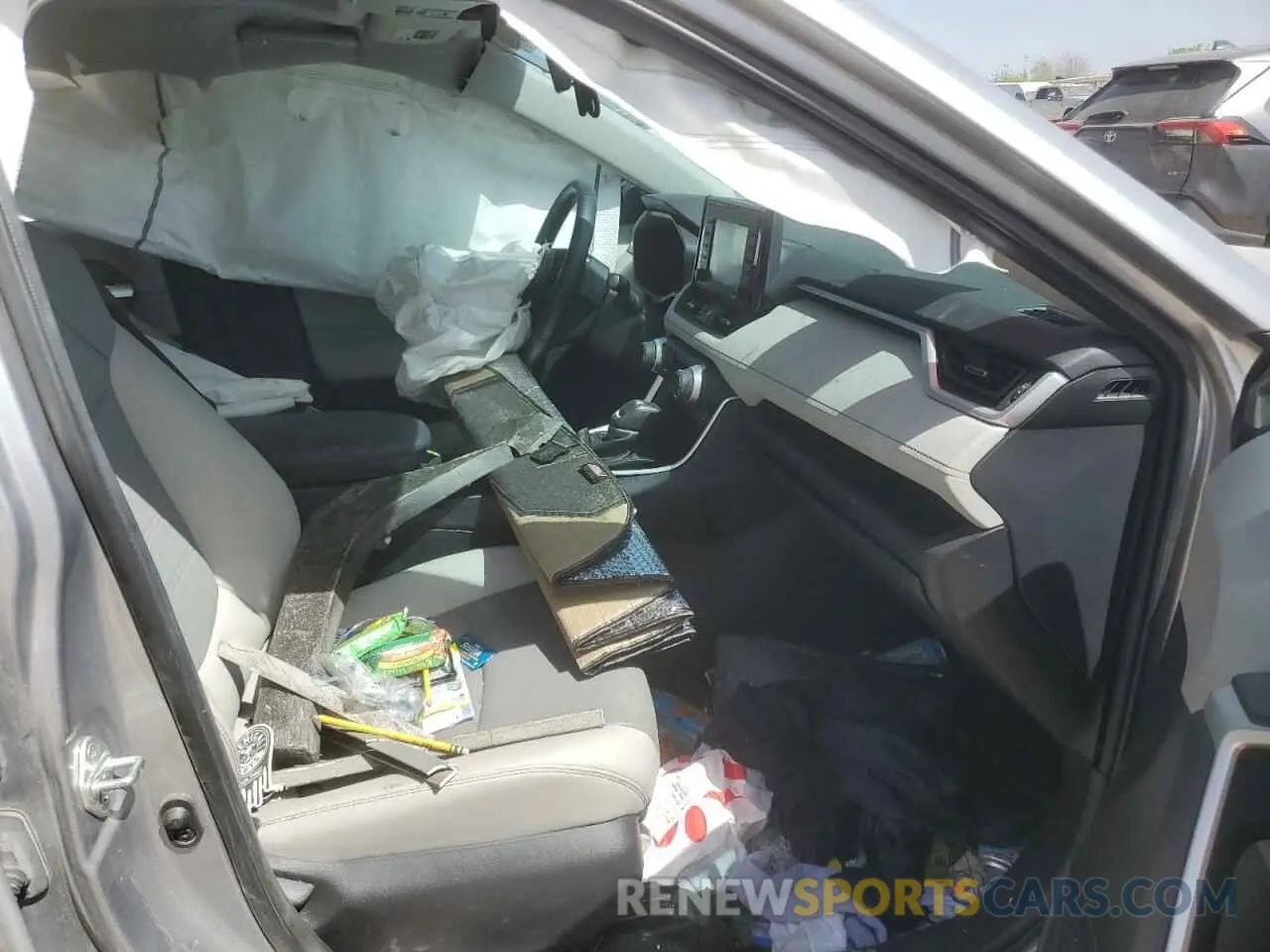 7 fotografías del automóvil dañado 2T3C1RFV3MC098588 TOYOTA RAV4 2021