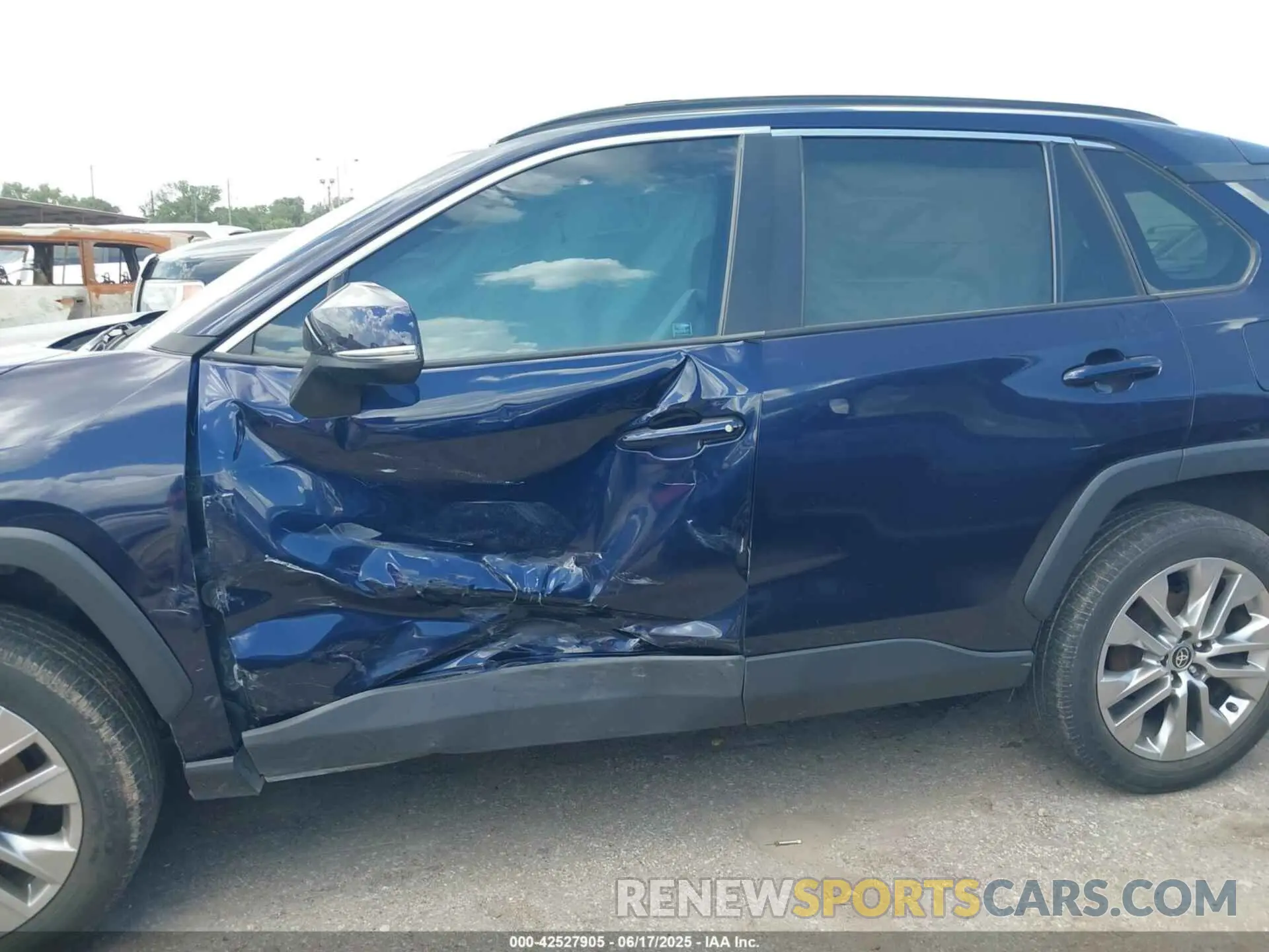 13 fotografías del automóvil dañado 2T3C1RFV4MW149532 TOYOTA RAV4 2021