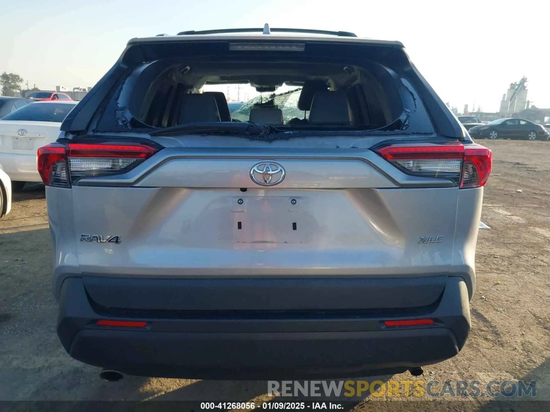 16 fotografías del automóvil dañado 2T3C1RFV4MW170980 TOYOTA RAV4 2021