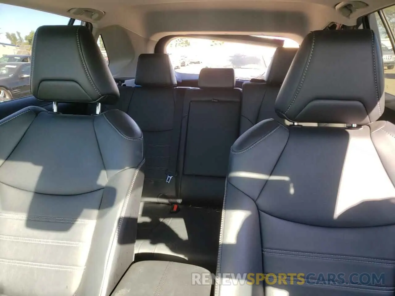 10 fotografías del automóvil dañado 2T3C1RFV5MC105167 TOYOTA RAV4 2021