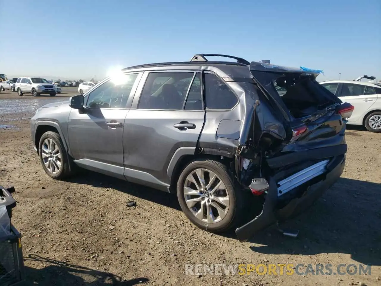 2 fotografías del automóvil dañado 2T3C1RFV5MC105167 TOYOTA RAV4 2021