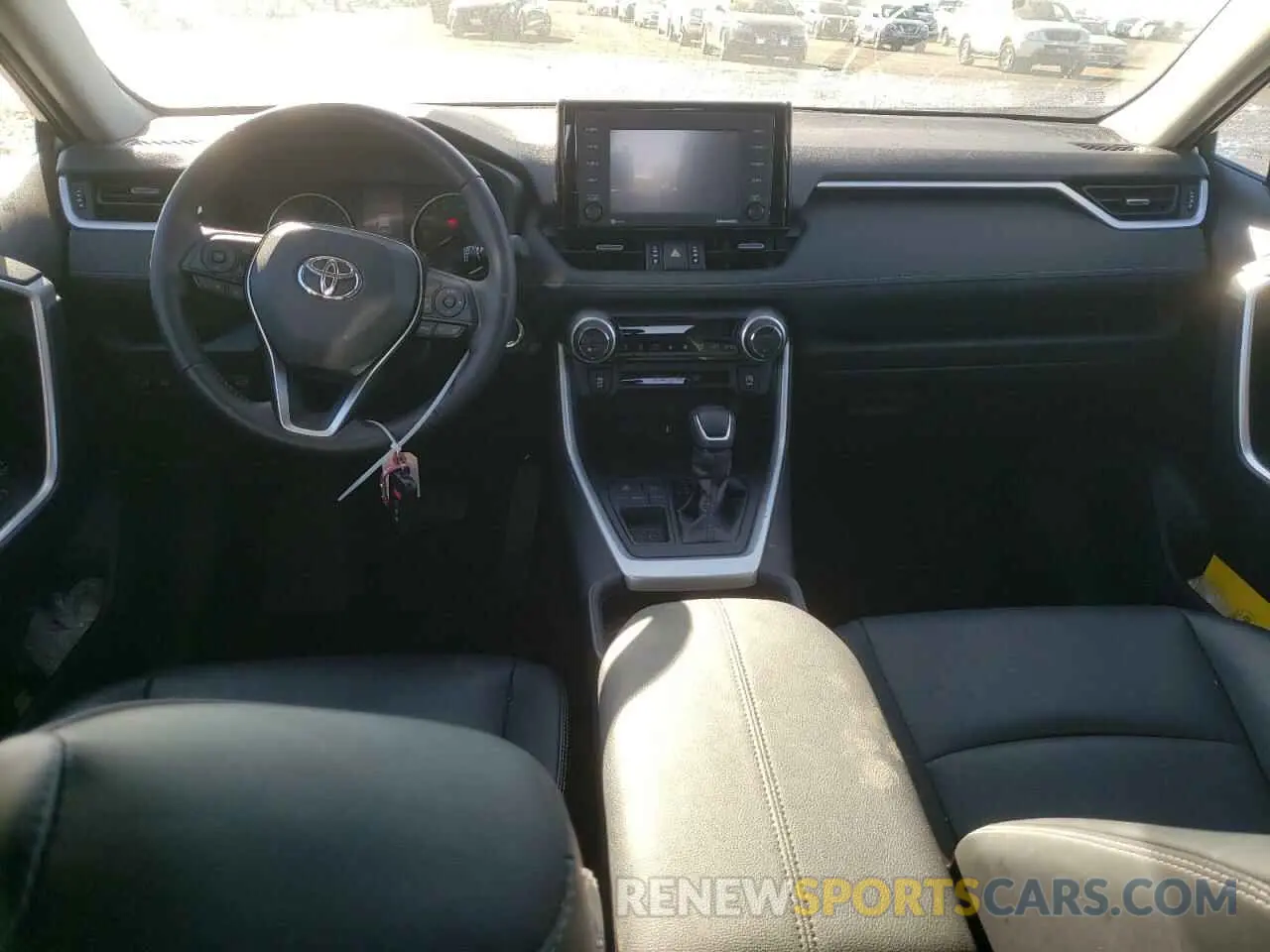8 fotografías del automóvil dañado 2T3C1RFV5MC105167 TOYOTA RAV4 2021