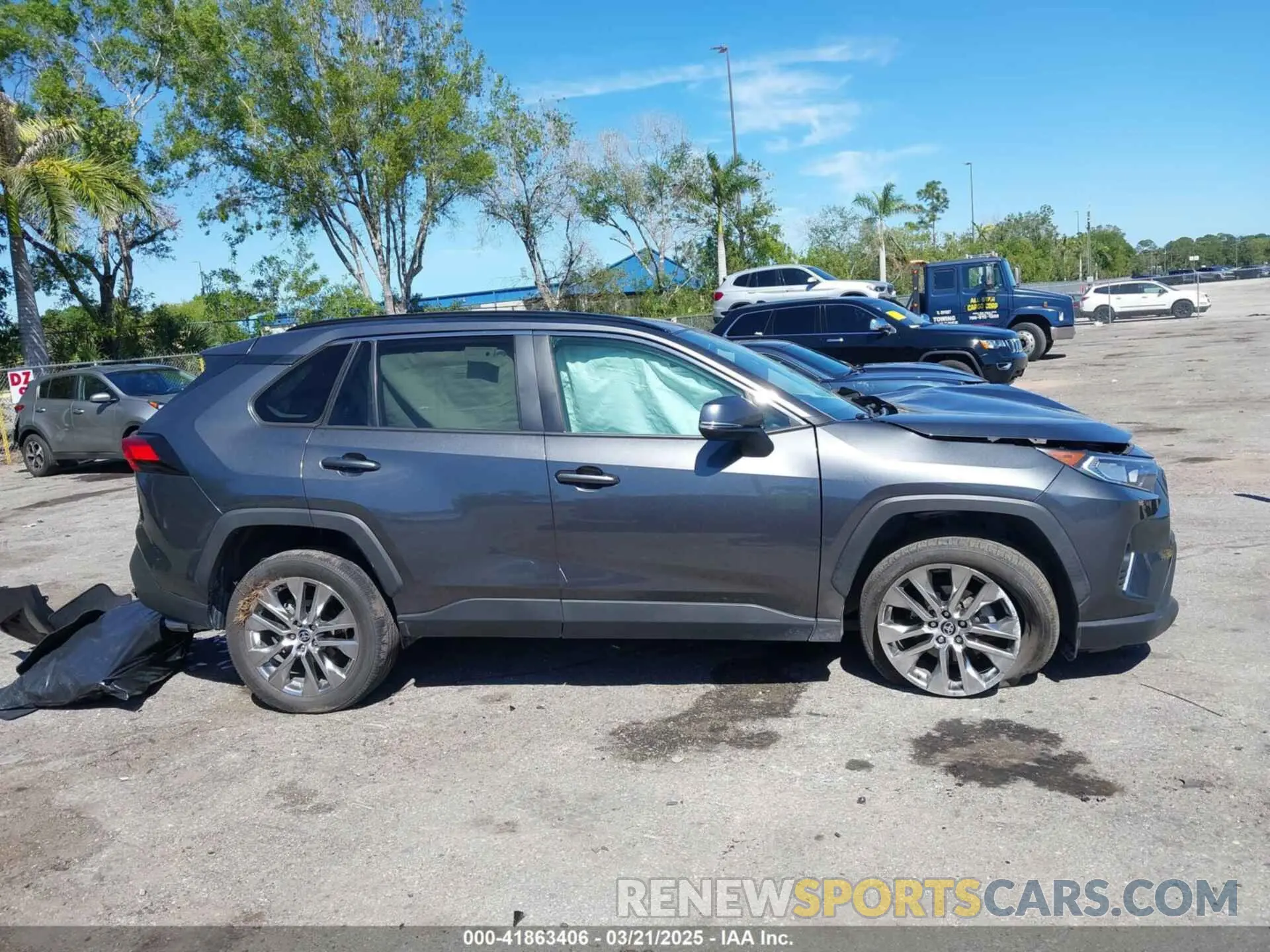13 fotografías del automóvil dañado 2T3C1RFV5MC110773 TOYOTA RAV4 2021