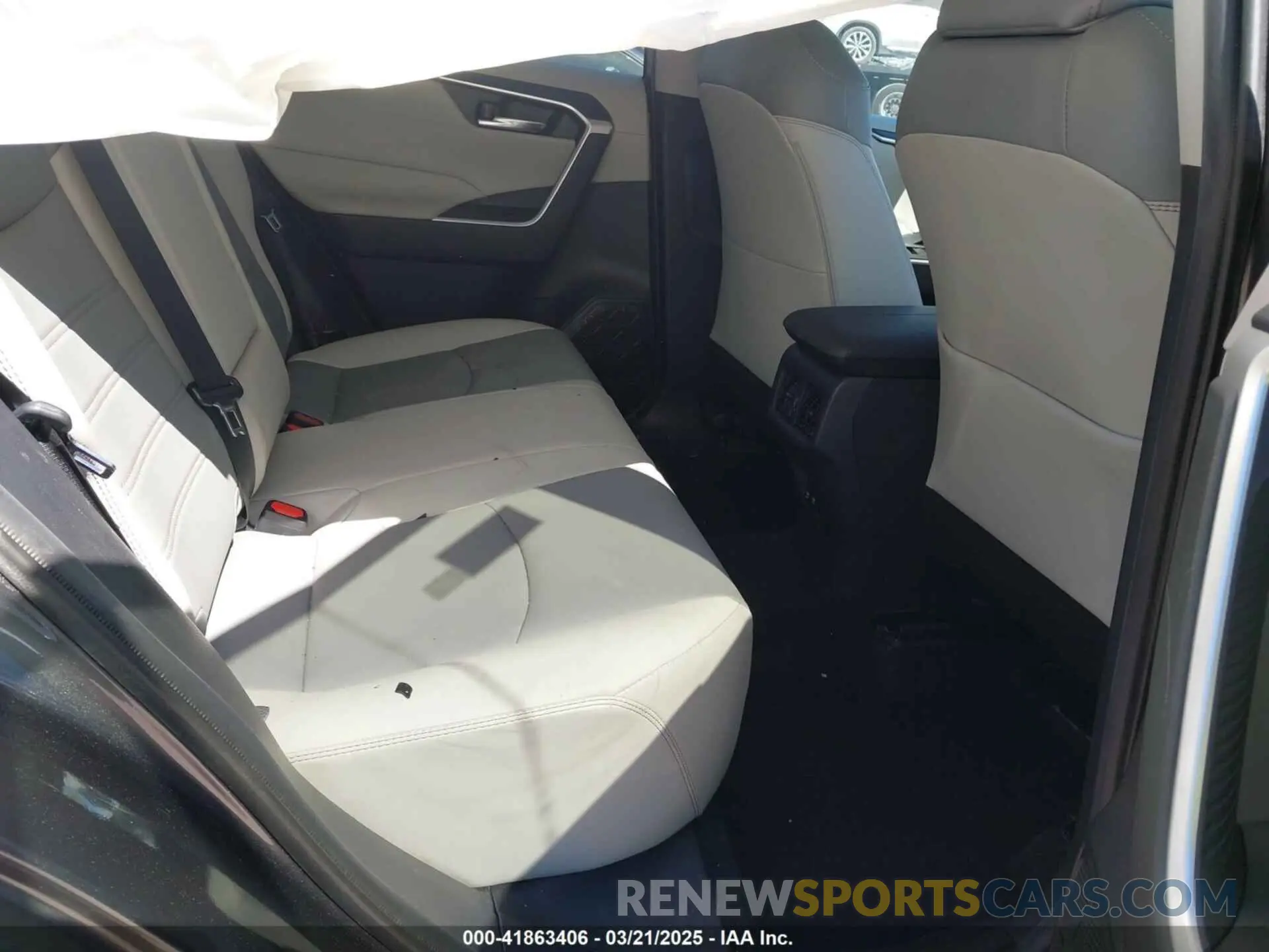 8 fotografías del automóvil dañado 2T3C1RFV5MC110773 TOYOTA RAV4 2021