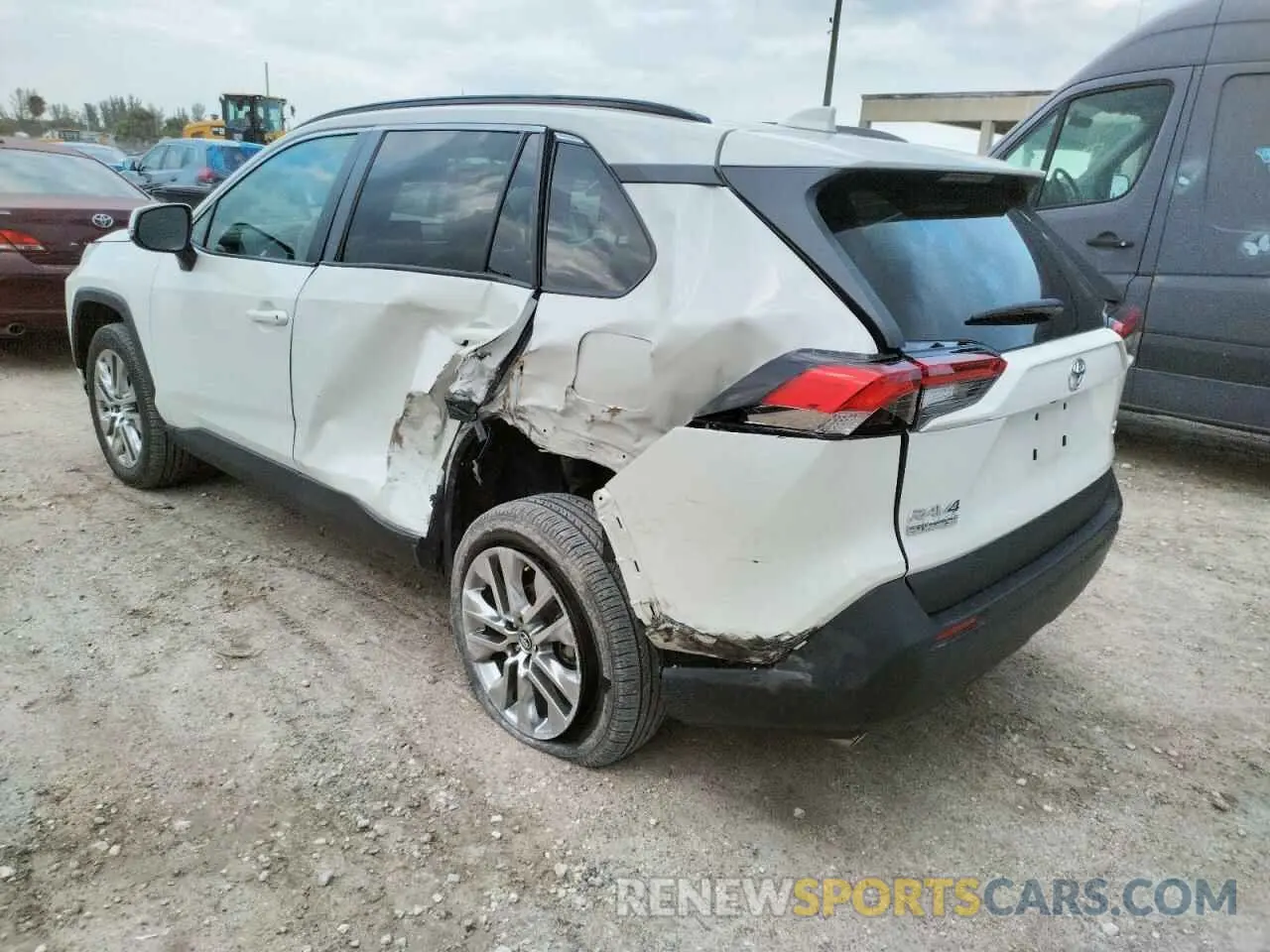 3 fotografías del automóvil dañado 2T3C1RFV5MW121092 TOYOTA RAV4 2021