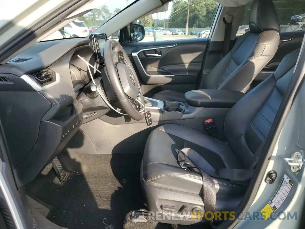 7 fotografías del automóvil dañado 2T3C1RFV5MW162208 TOYOTA RAV4 2021