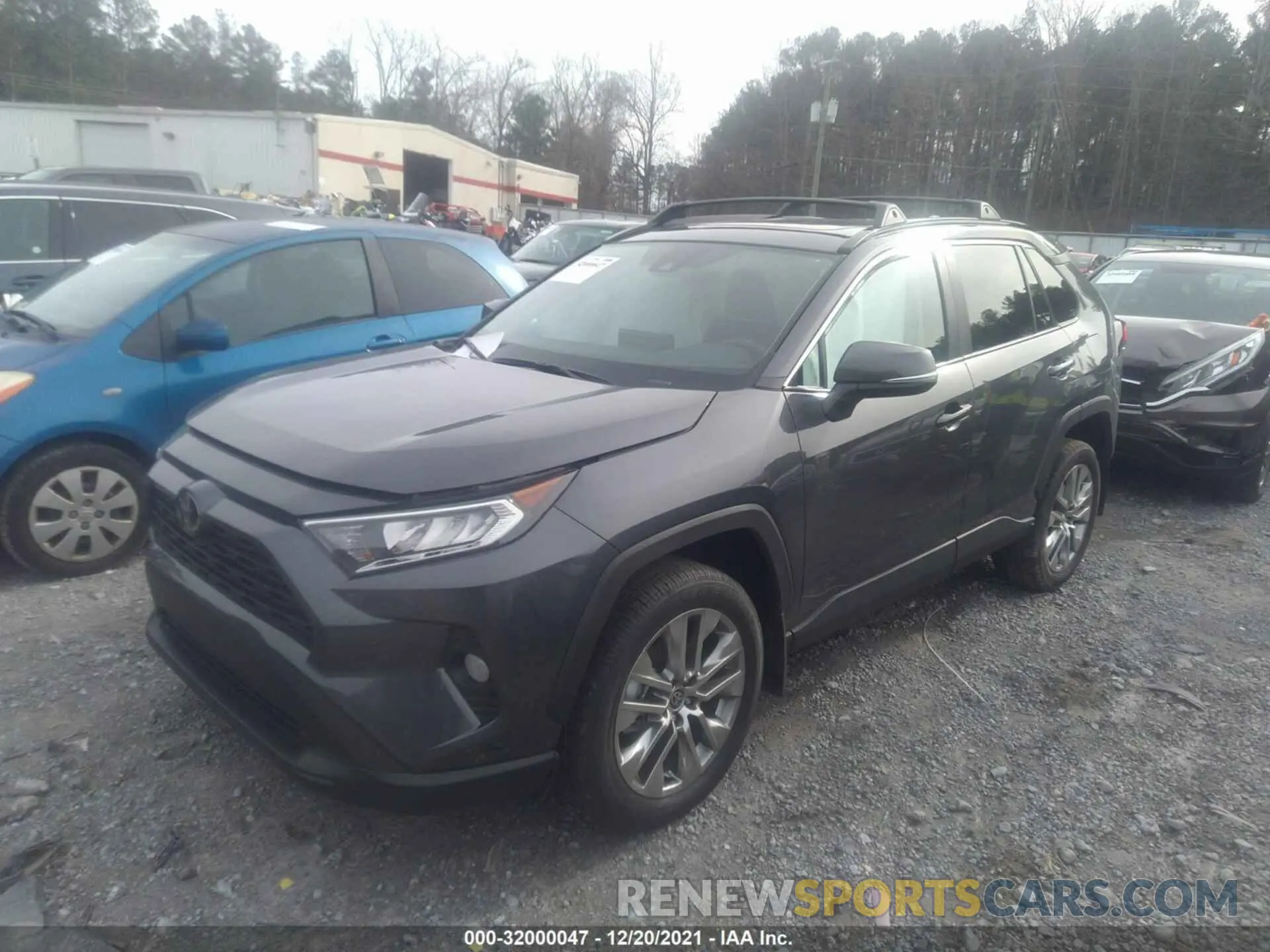 2 fotografías del automóvil dañado 2T3C1RFV5MW175265 TOYOTA RAV4 2021