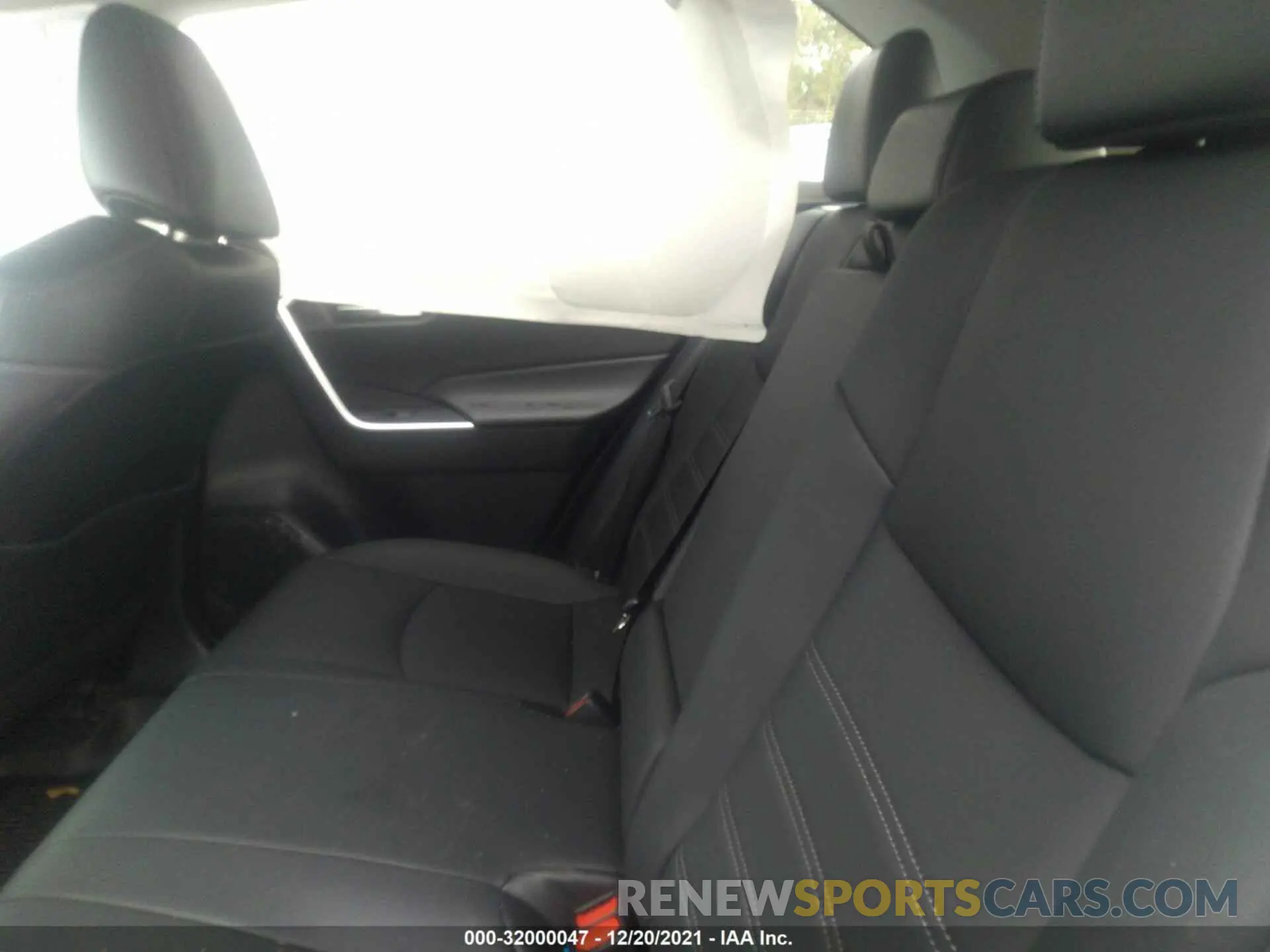 8 fotografías del automóvil dañado 2T3C1RFV5MW175265 TOYOTA RAV4 2021