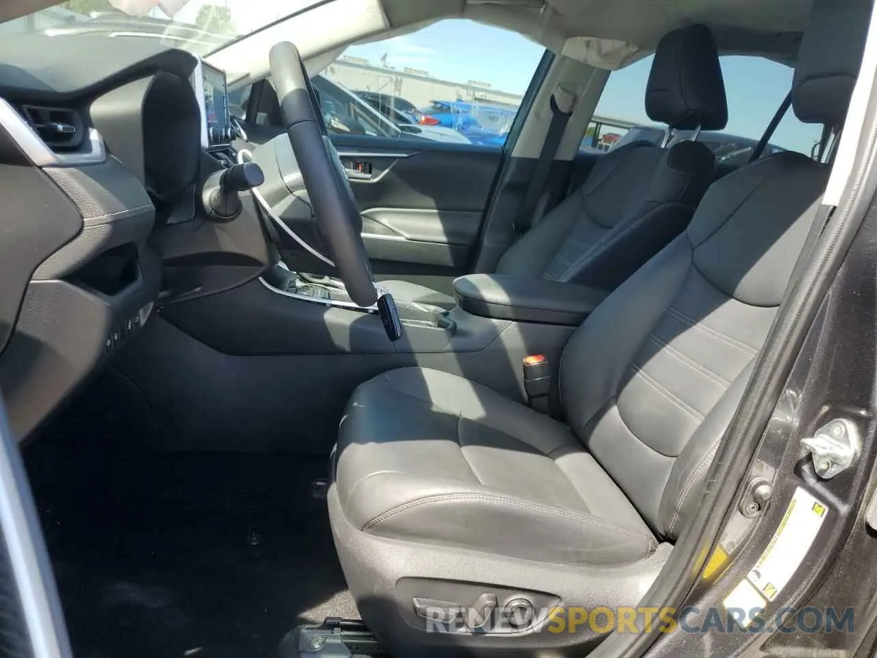 7 fotografías del automóvil dañado 2T3C1RFV6MC143877 TOYOTA RAV4 2021