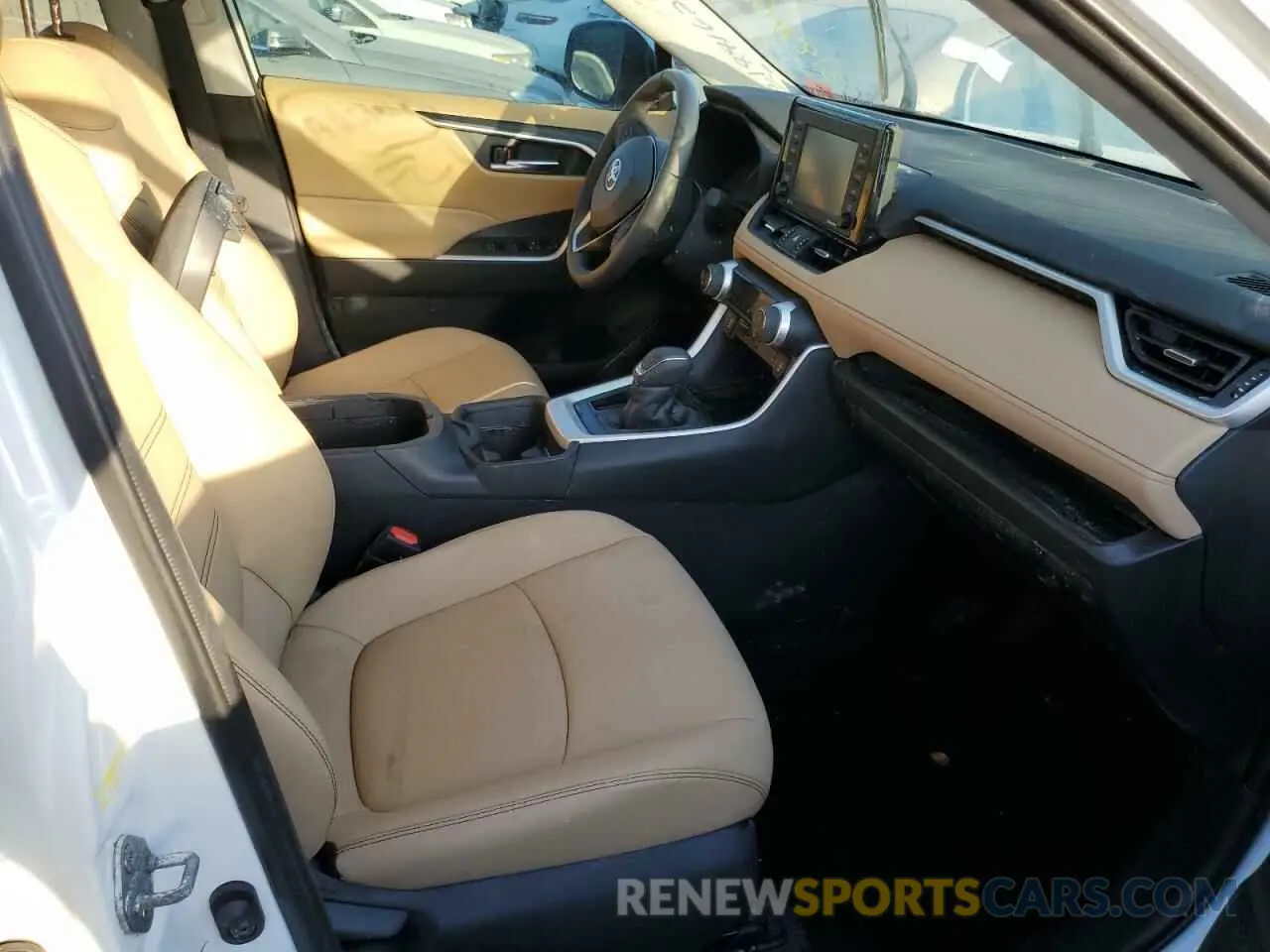 5 fotografías del automóvil dañado 2T3C1RFV7MW175526 TOYOTA RAV4 2021