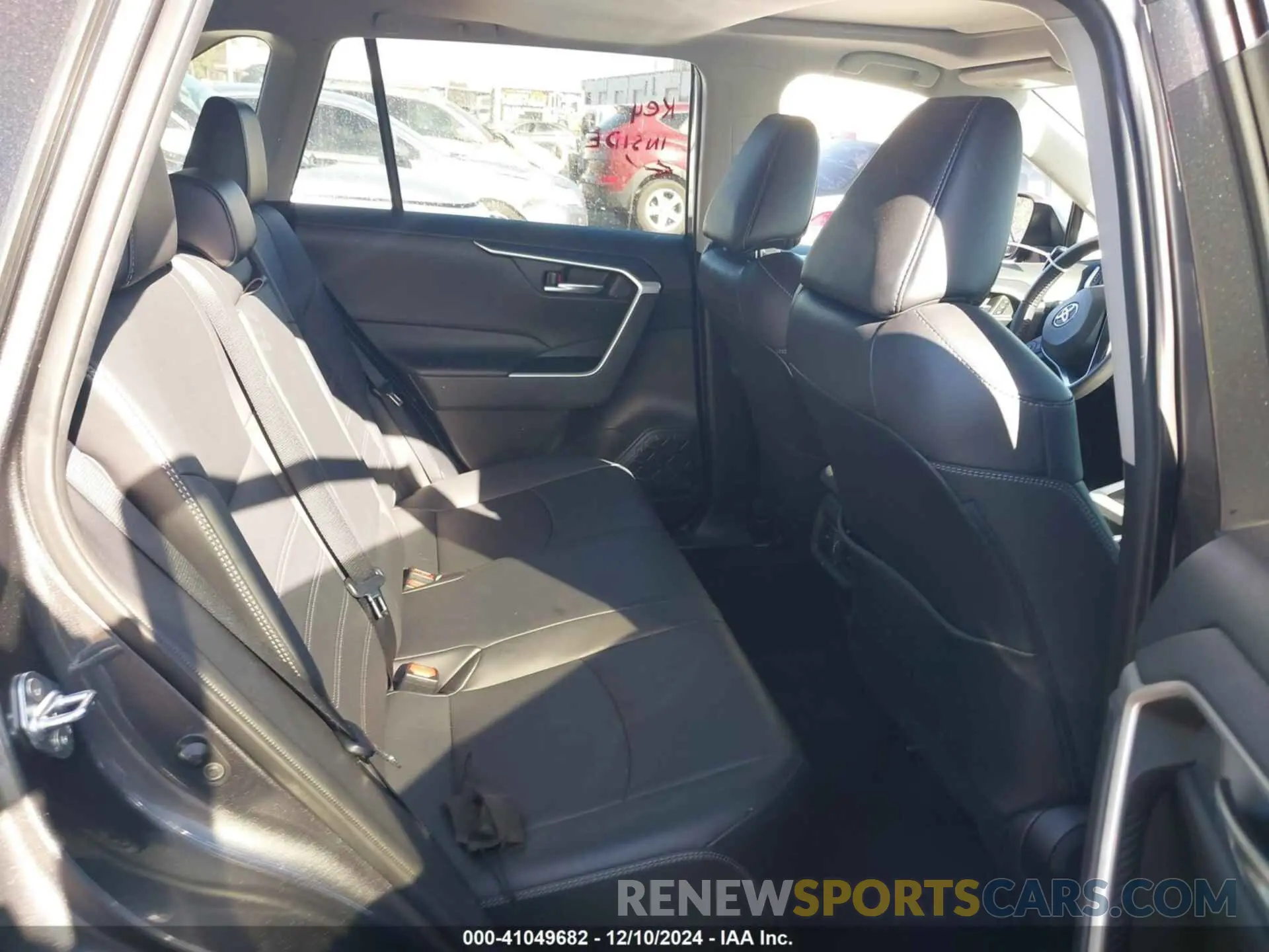 8 fotografías del automóvil dañado 2T3C1RFV8MC137725 TOYOTA RAV4 2021
