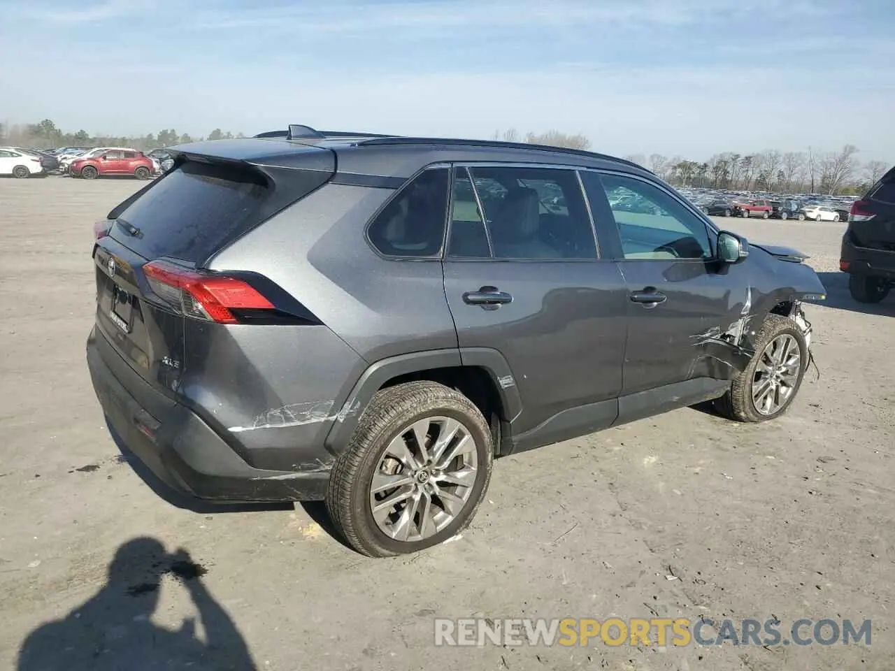 3 fotografías del automóvil dañado 2T3C1RFV8MW148173 TOYOTA RAV4 2021