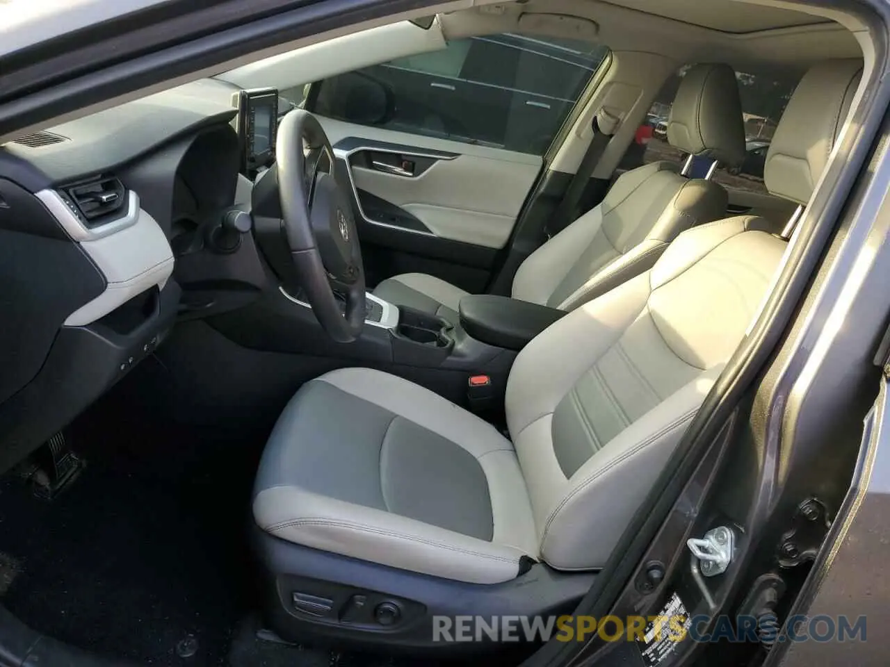 7 fotografías del automóvil dañado 2T3C1RFV9MC112381 TOYOTA RAV4 2021