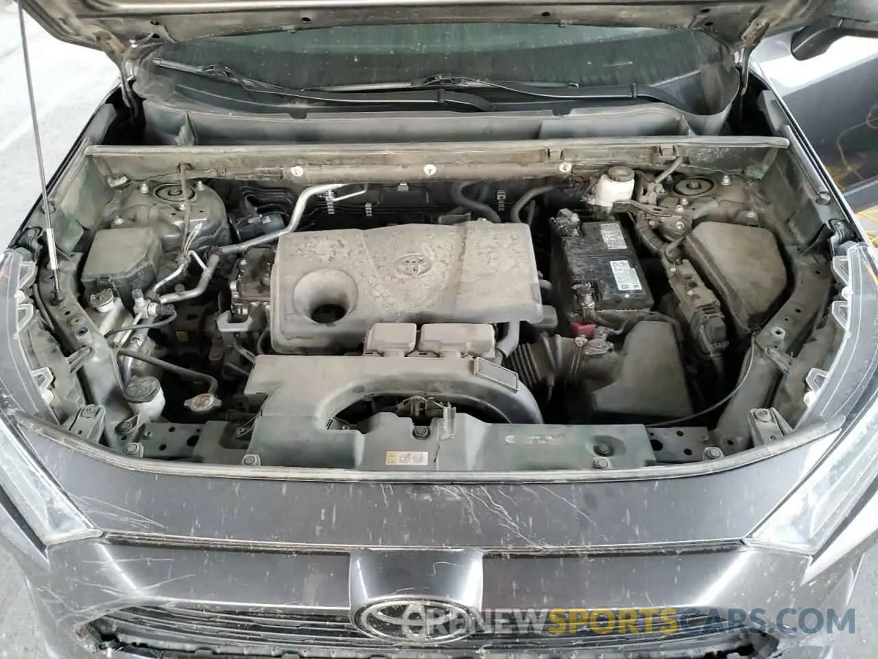 12 fotografías del automóvil dañado 2T3C1RFV9MC156638 TOYOTA RAV4 2021