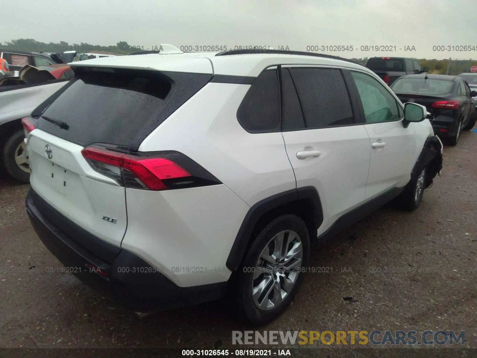 4 fotografías del automóvil dañado 2T3C1RFV9MW108202 TOYOTA RAV4 2021