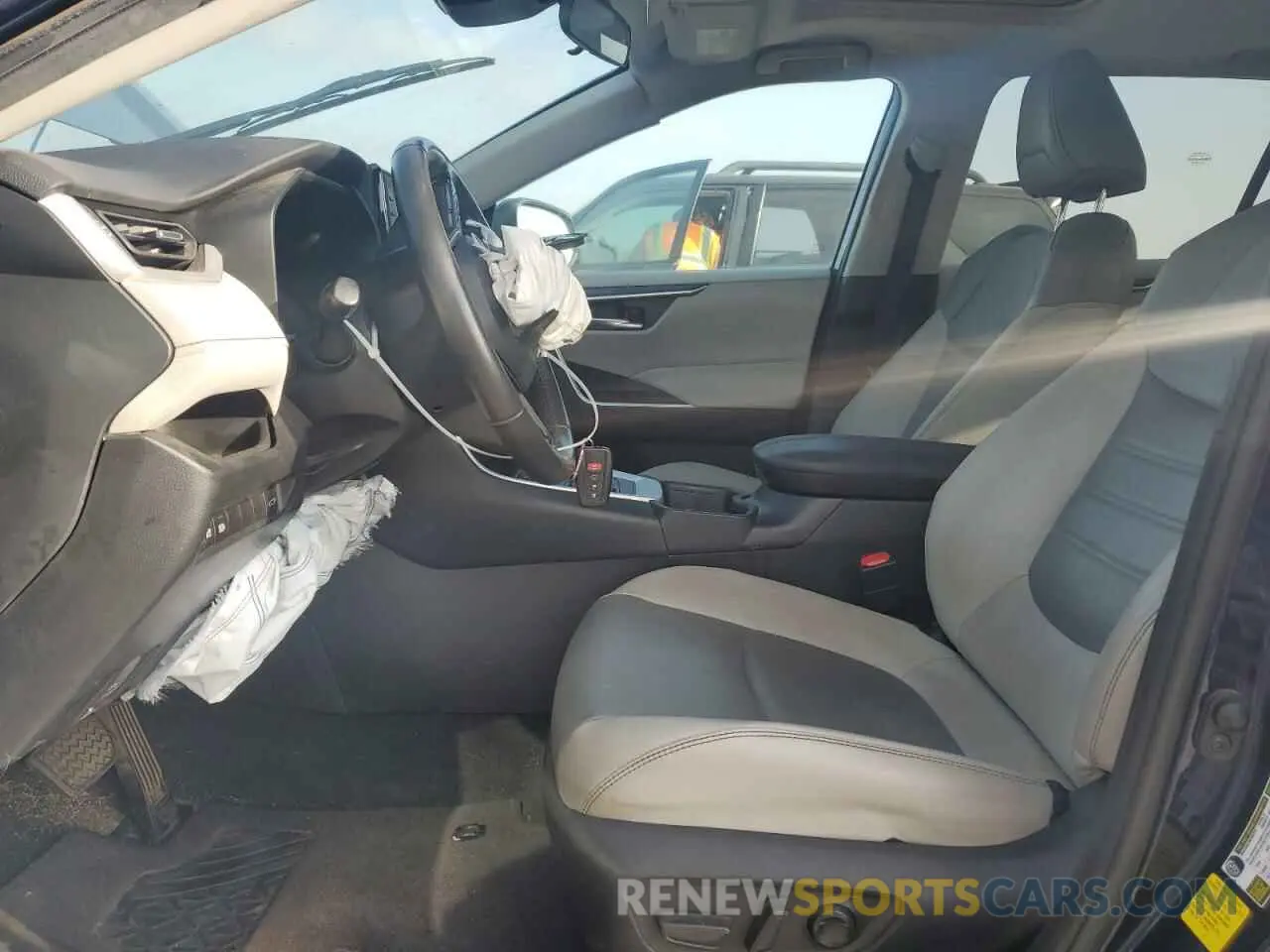 7 fotografías del automóvil dañado 2T3C1RFV9MW116011 TOYOTA RAV4 2021